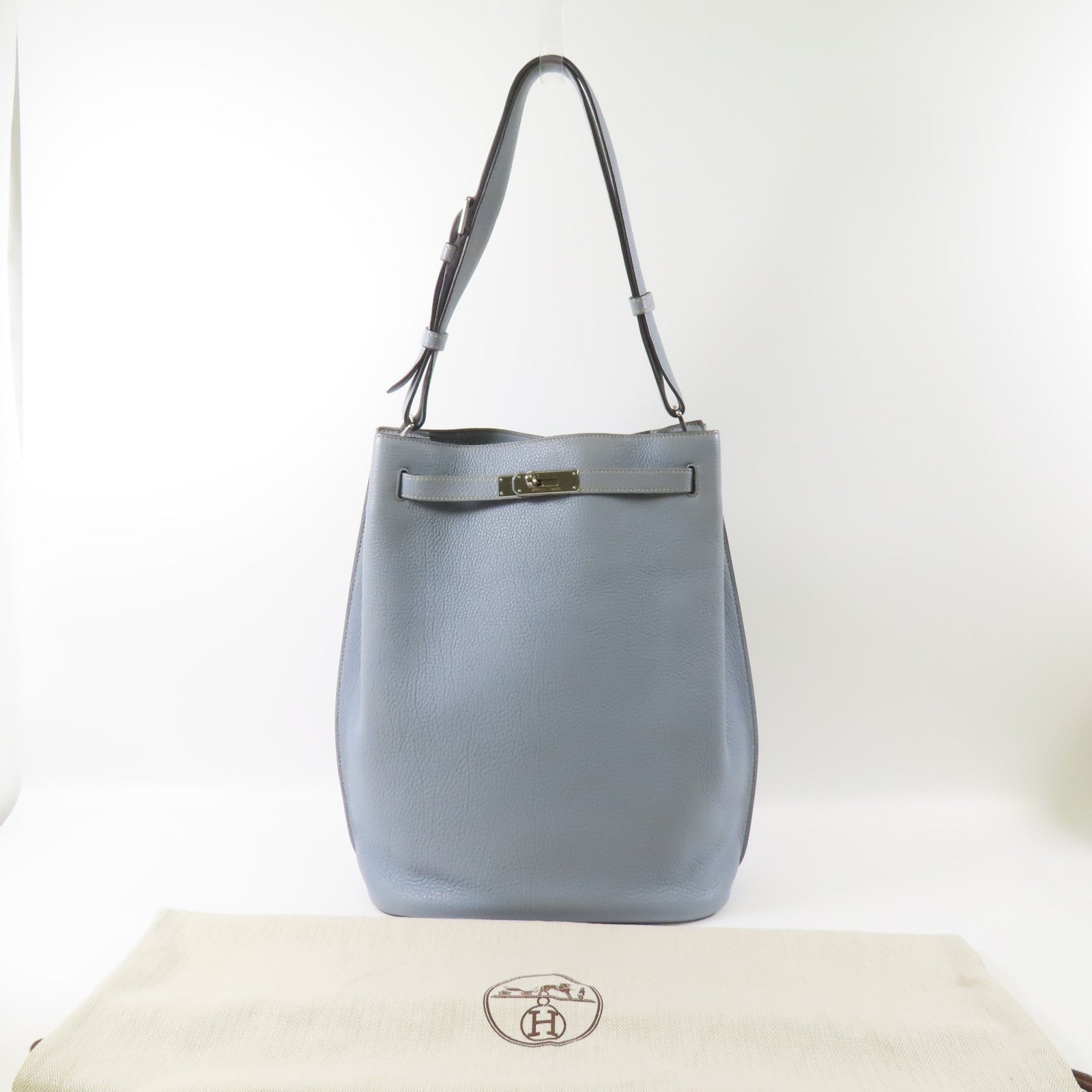 HERMES Clemence皮革So Kelly 26銀扣肩背袋J7 Bleu Lin