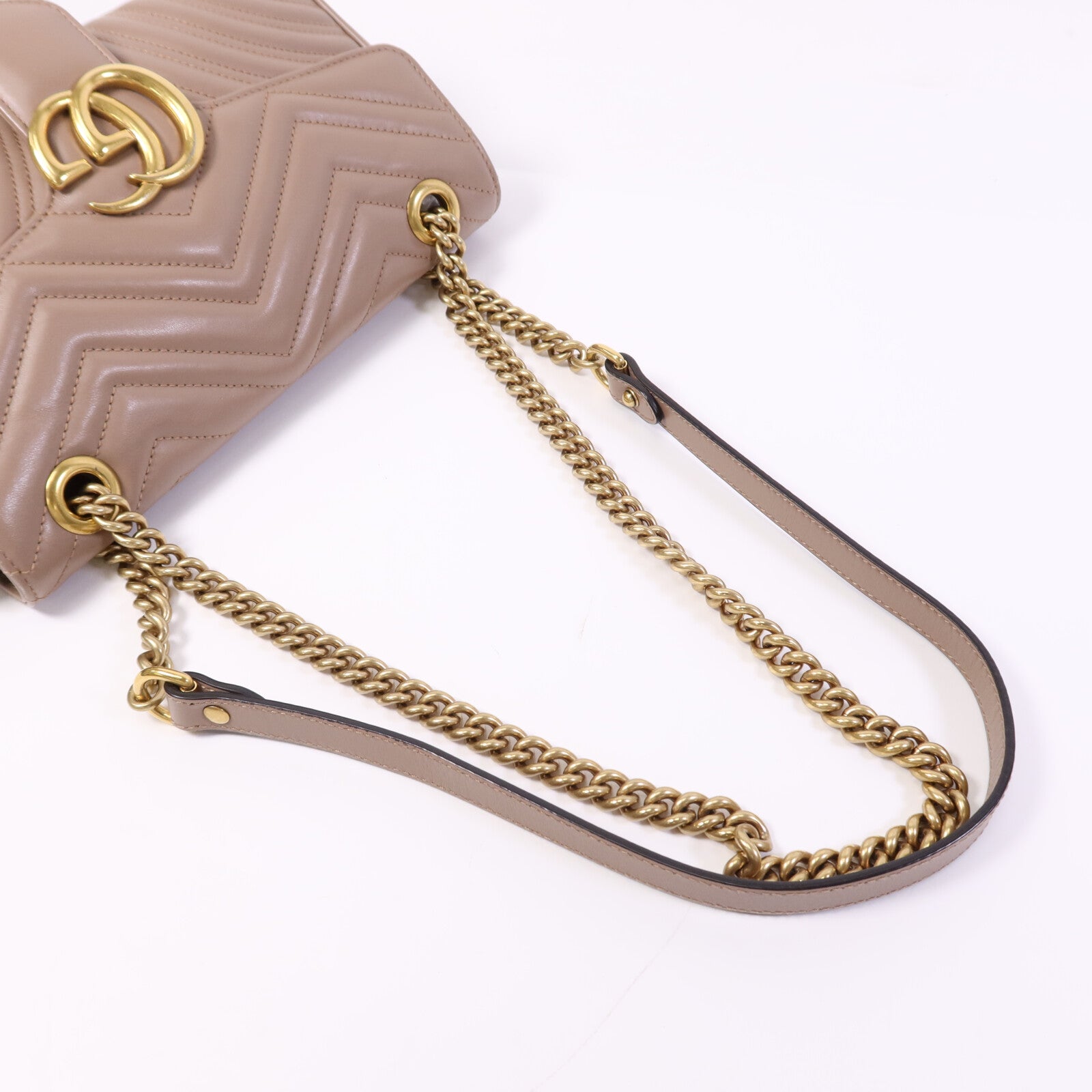 GUCCI 牛皮皮革GG Marmont金扣肩背袋