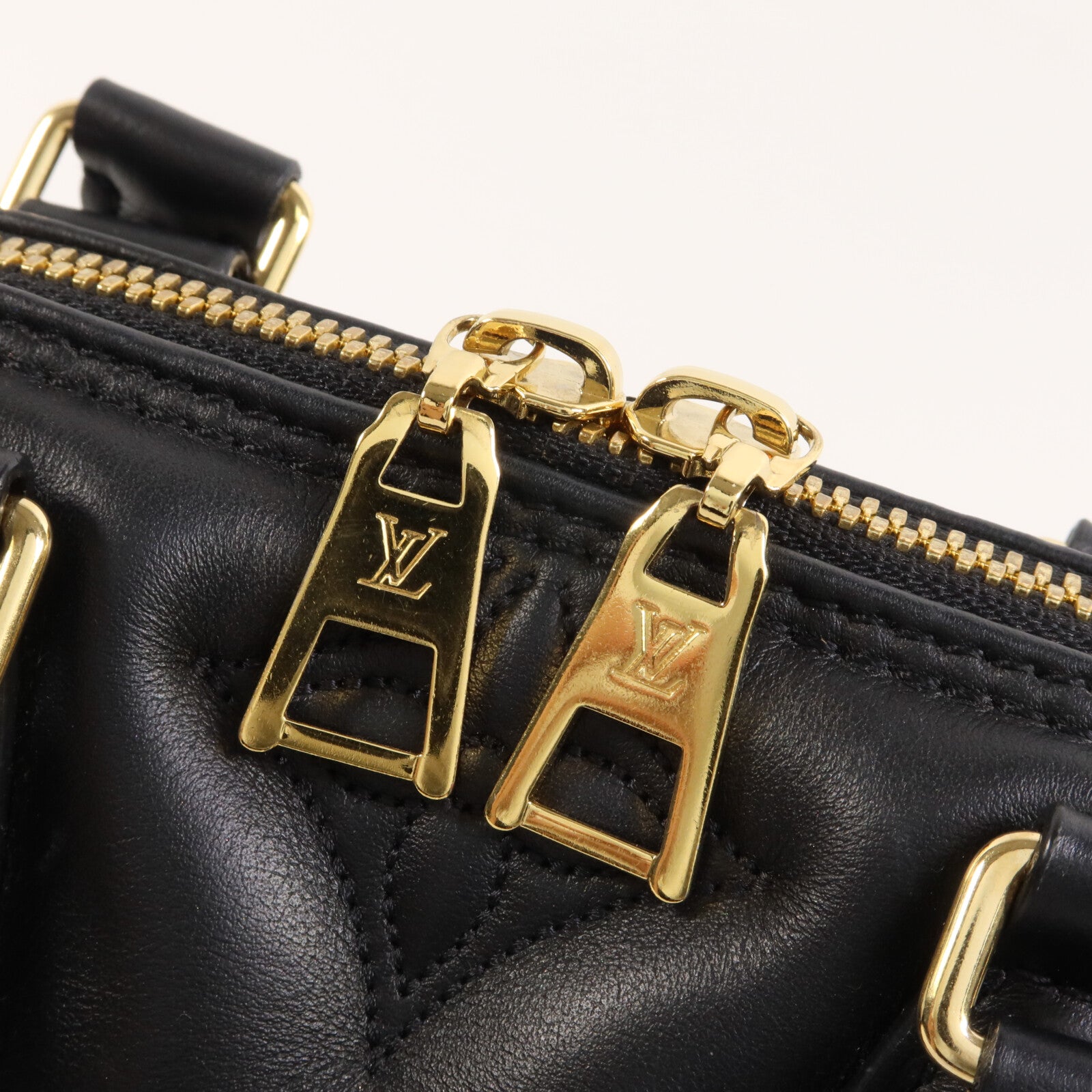LOUIS VUITTON 牛皮皮革Alma BB手挽肩背兩用袋