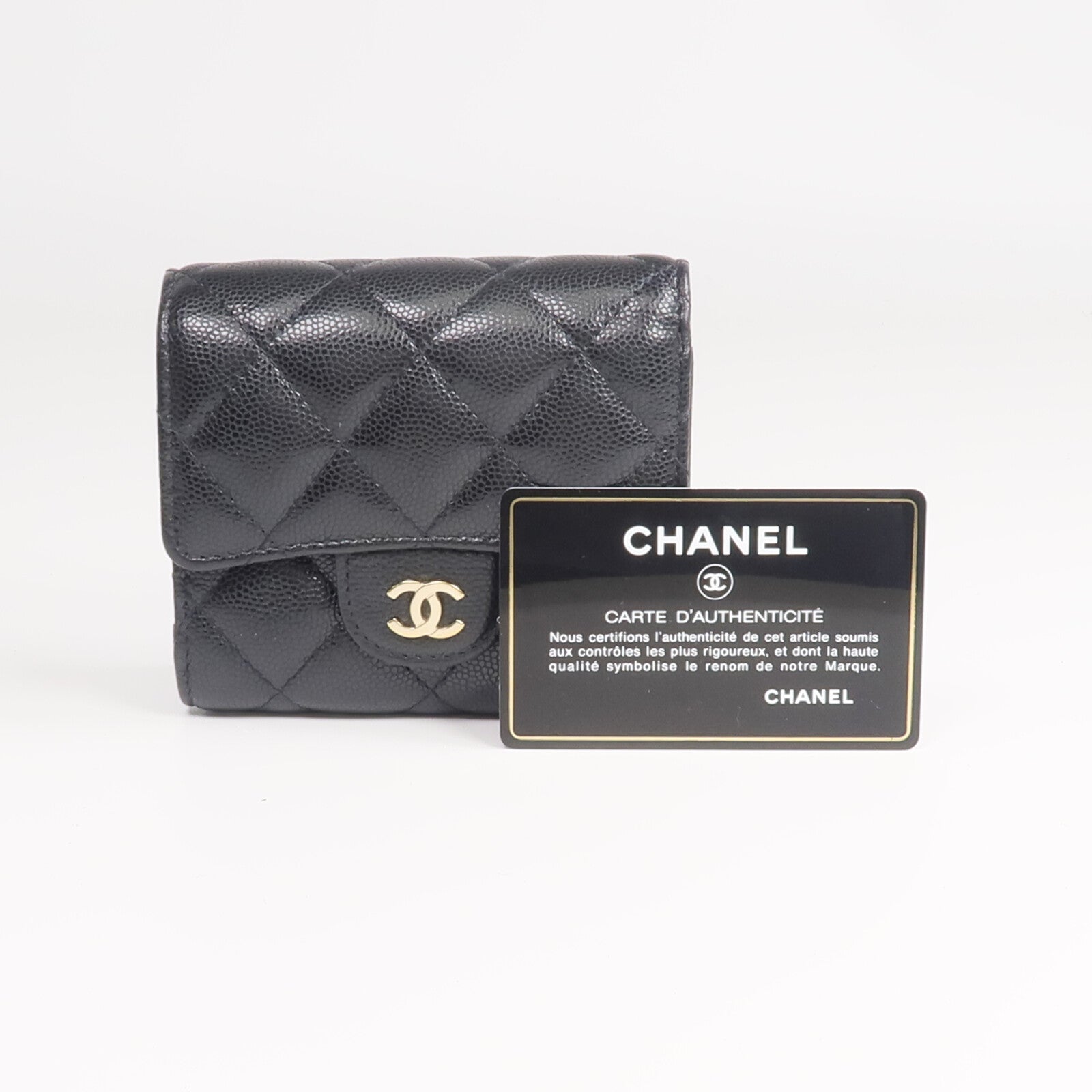 CHANEL 牛皮皮革Wallet金扣錢包