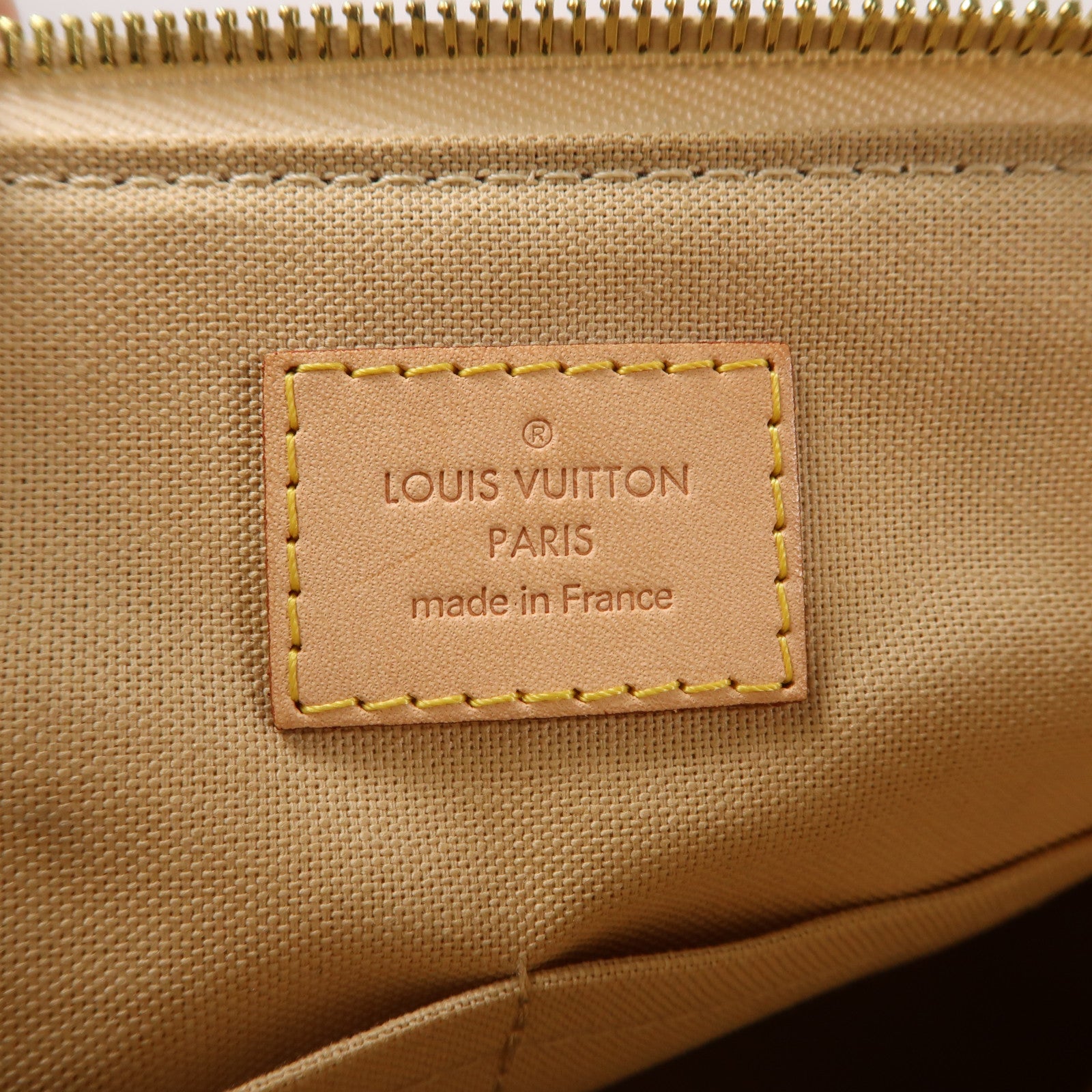 LOUIS VUITTON Damier Azur Siracusa PM金扣肩背袋白色