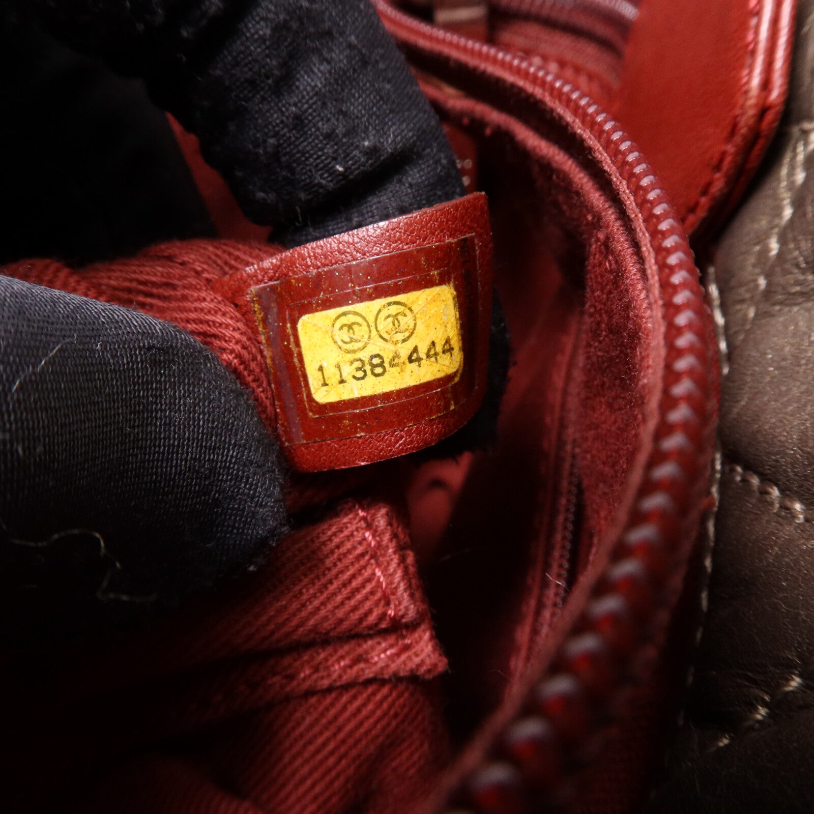 CHANEL 牛皮皮革Cambon Hand Bag銀扣鏈帶肩背袋