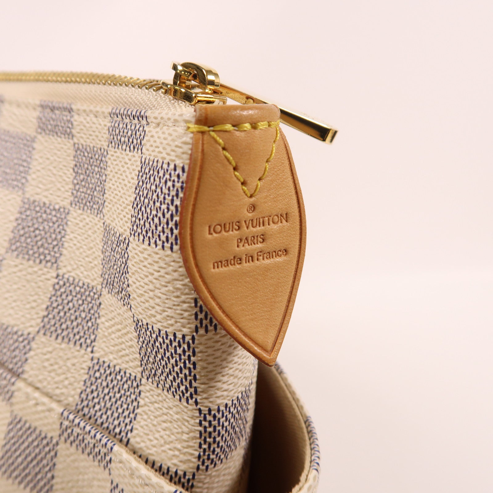 LOUIS VUITTON Damier Azur Totally PM金扣肩背袋