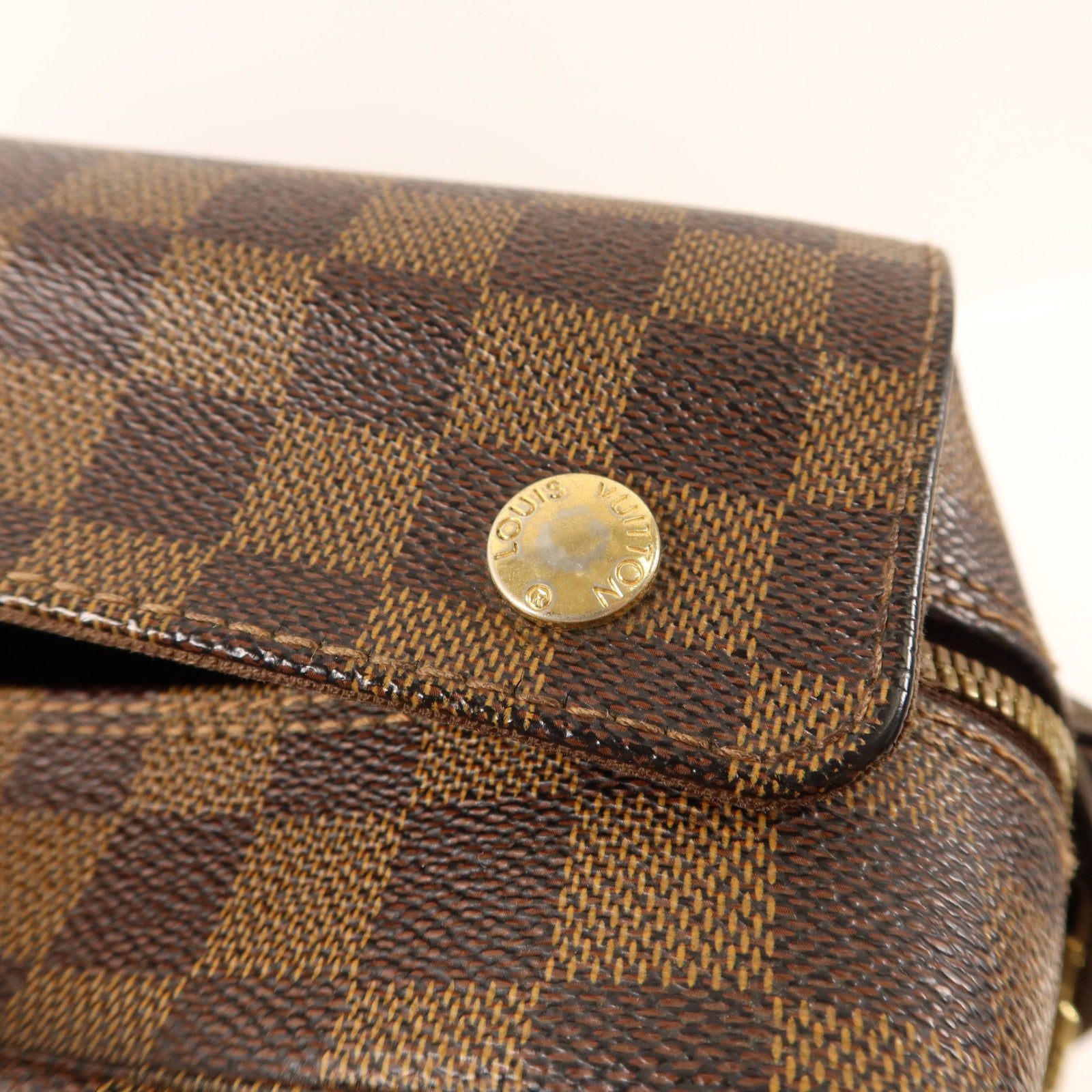 LOUIS VUITTON Damier Naviglio金扣肩背袋