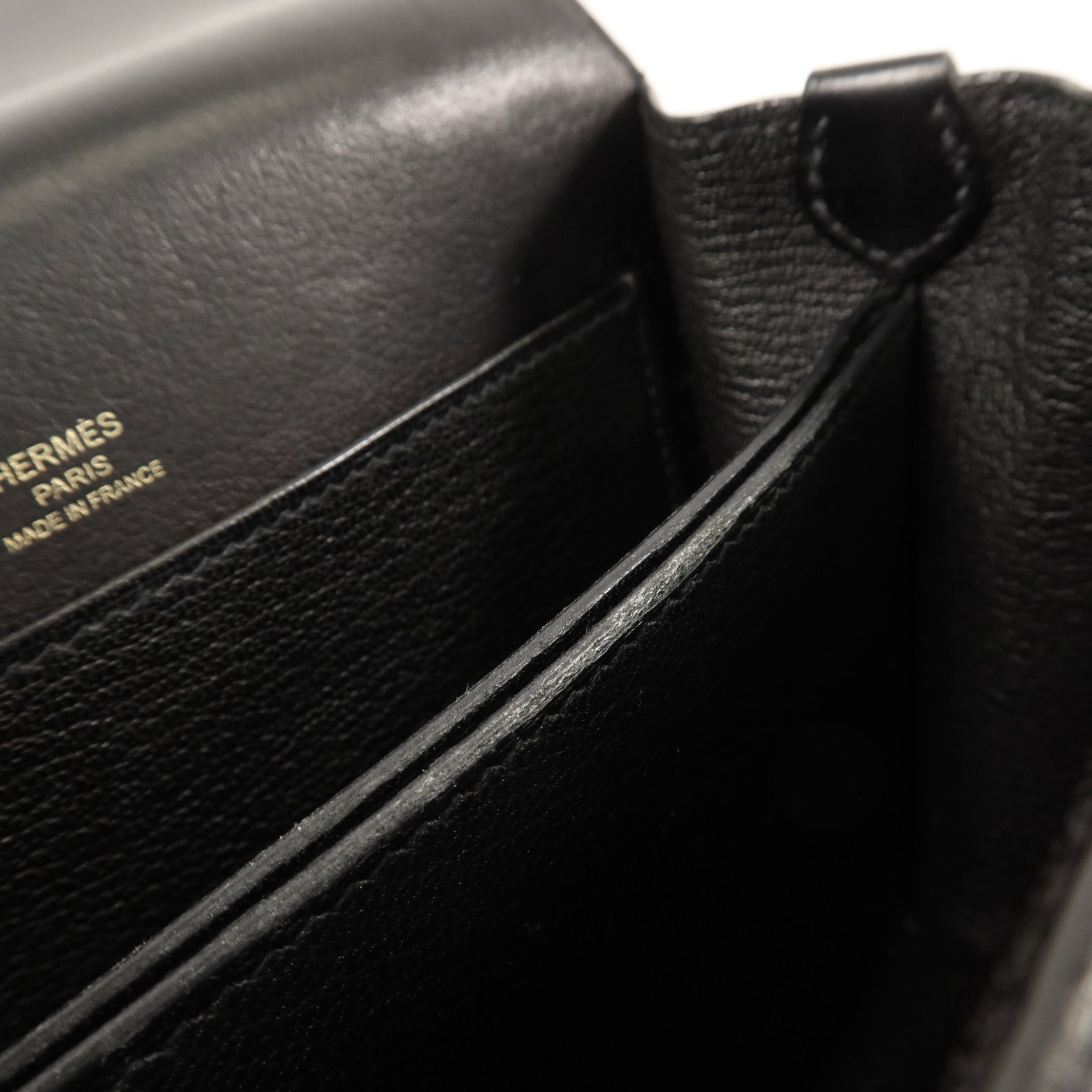 HERMES Evergrain皮革Mini Roulis金扣肩背袋Black