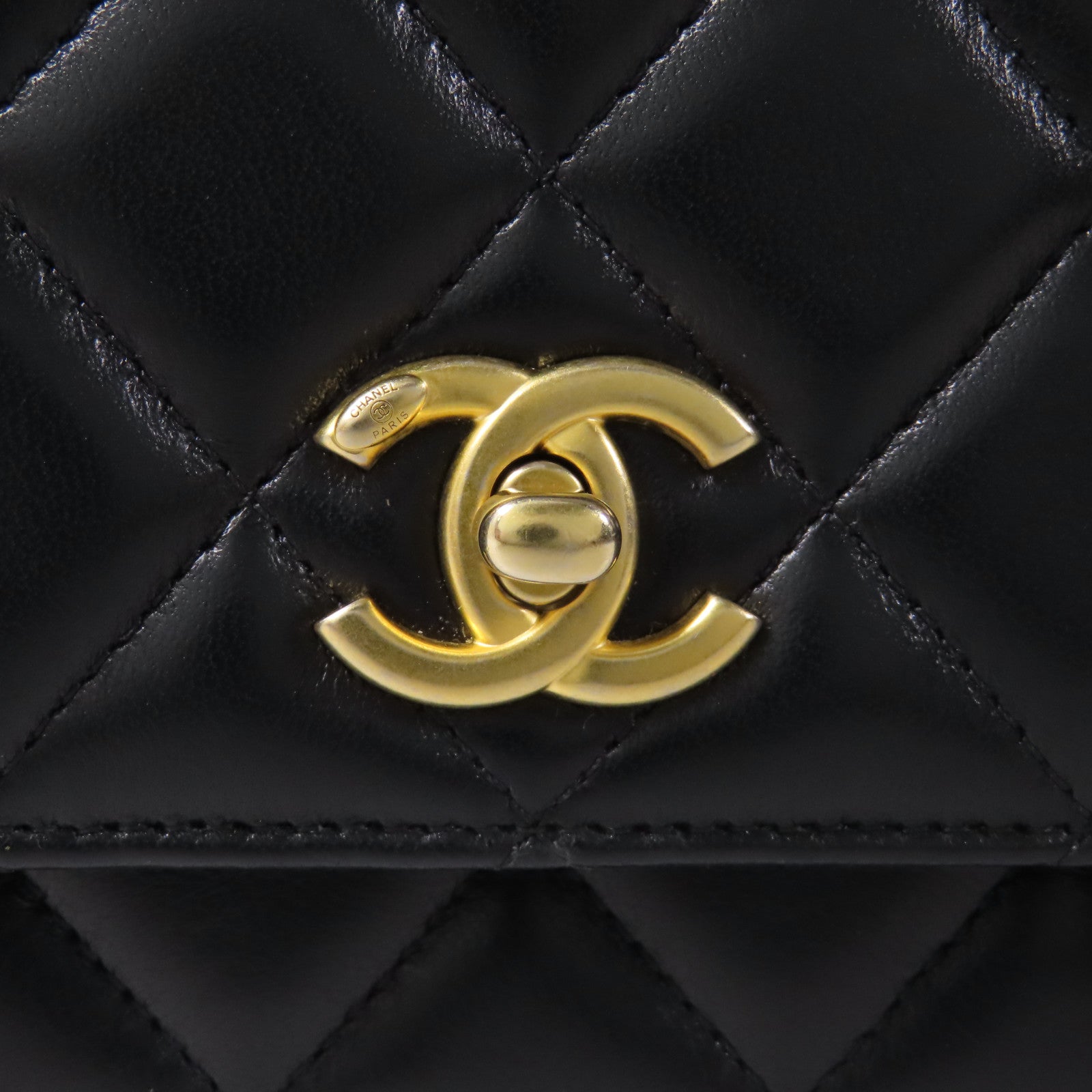 CHANEL 羊皮皮革Wallet On Chain金扣鏈帶肩背袋