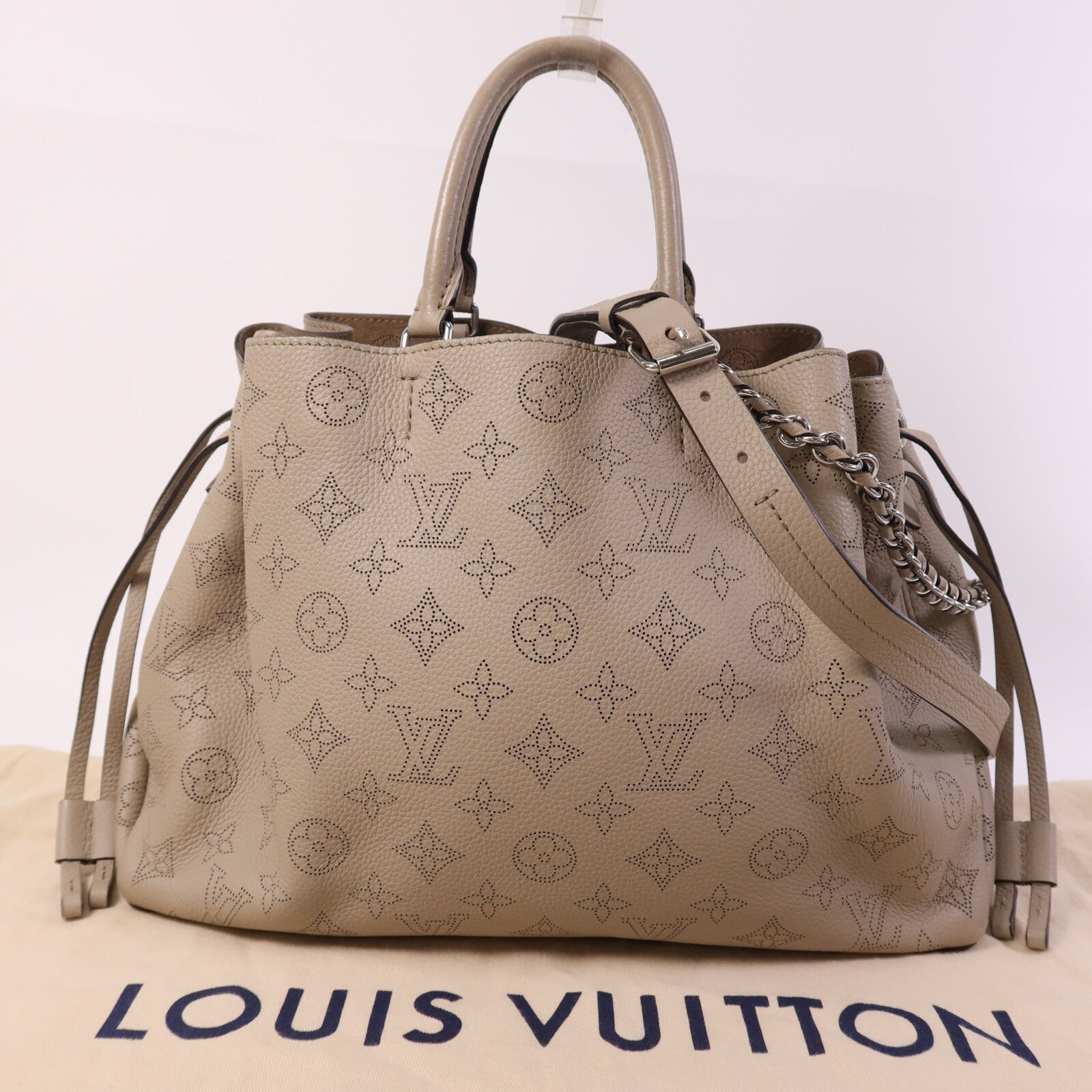 LOUIS VUITTON 【激減優惠】Mahina Bella Tote銀扣鏈帶手挽肩背兩用袋