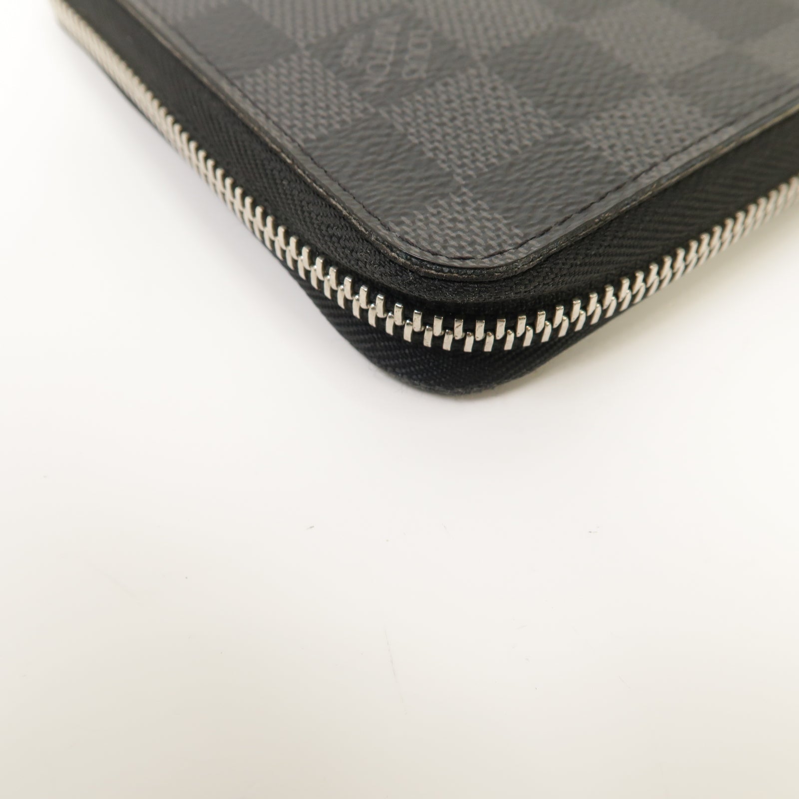 LOUIS VUITTON 【激減優惠】Damier Graphite Zippy Organizer銀扣長錢包黑色/灰色