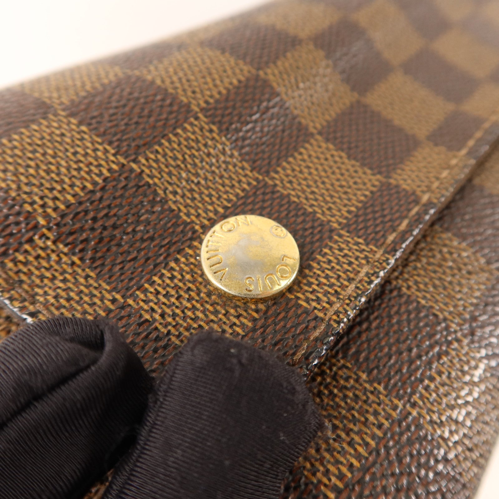 LOUIS VUITTON Damier Naviglio金扣肩背袋