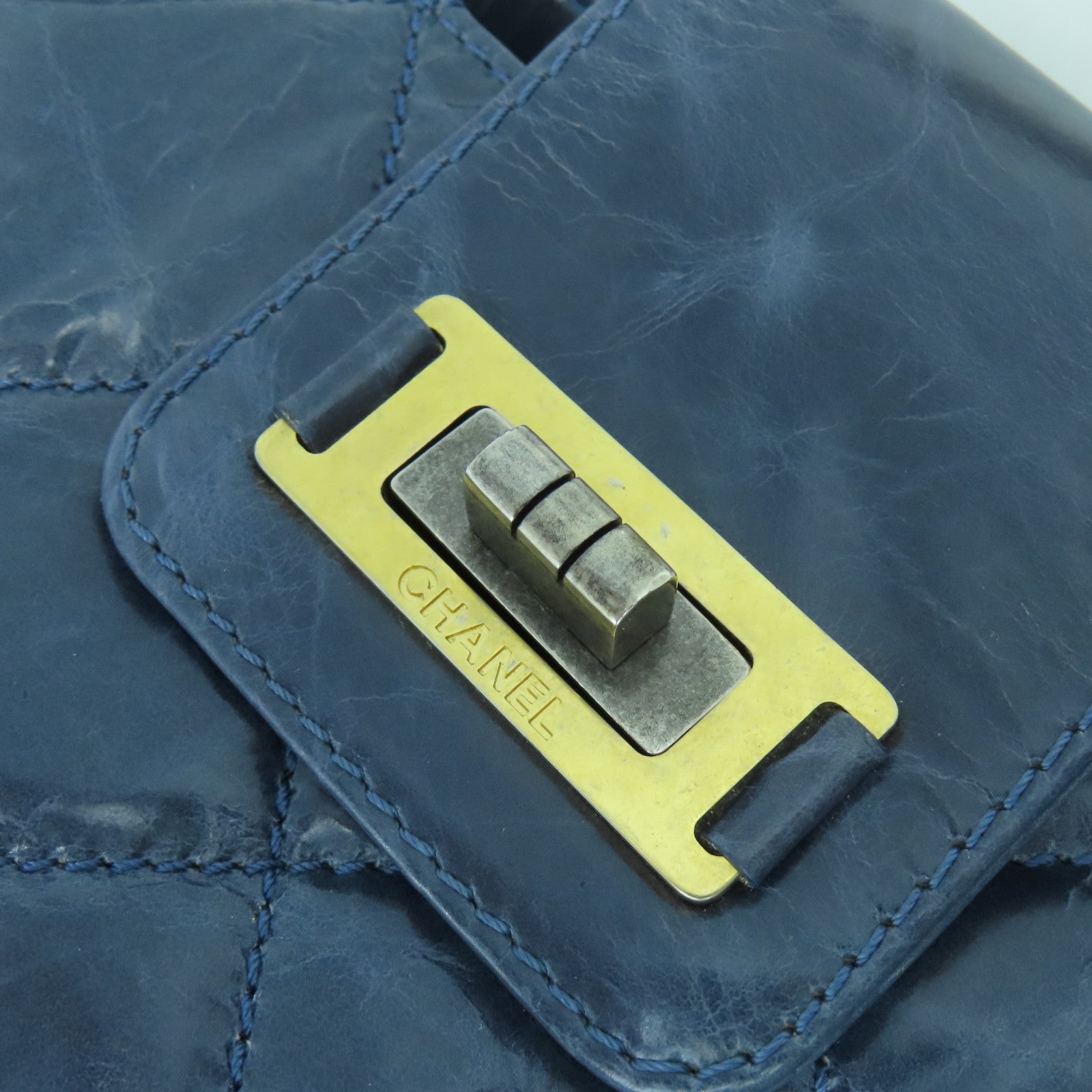 CHANEL 【清倉大減價】菱格牛皮皮革Shoulder Bag金扣肩背袋藍色