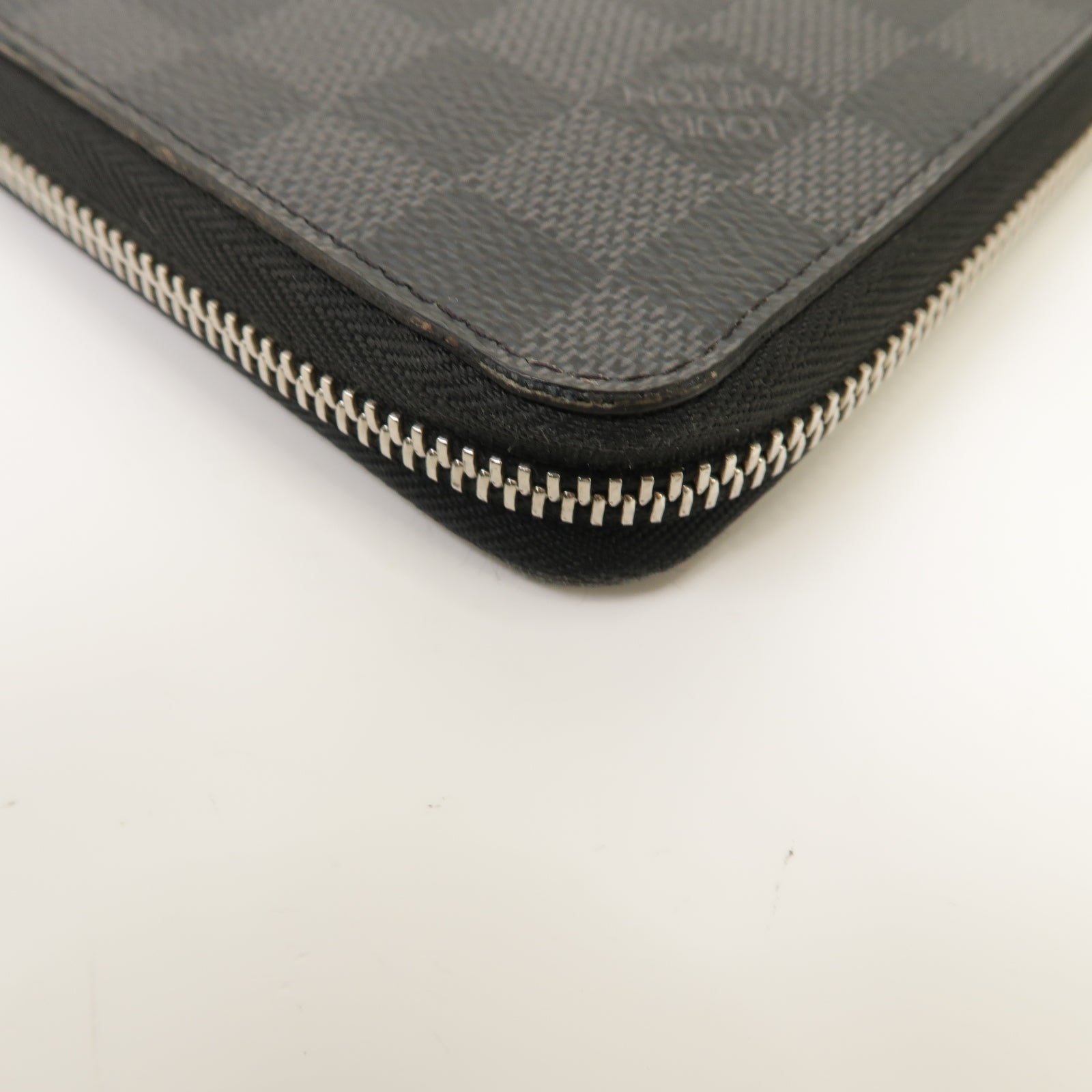 LOUIS VUITTON 【激減優惠】Damier Graphite Zippy Organizer銀扣長錢包黑色/灰色