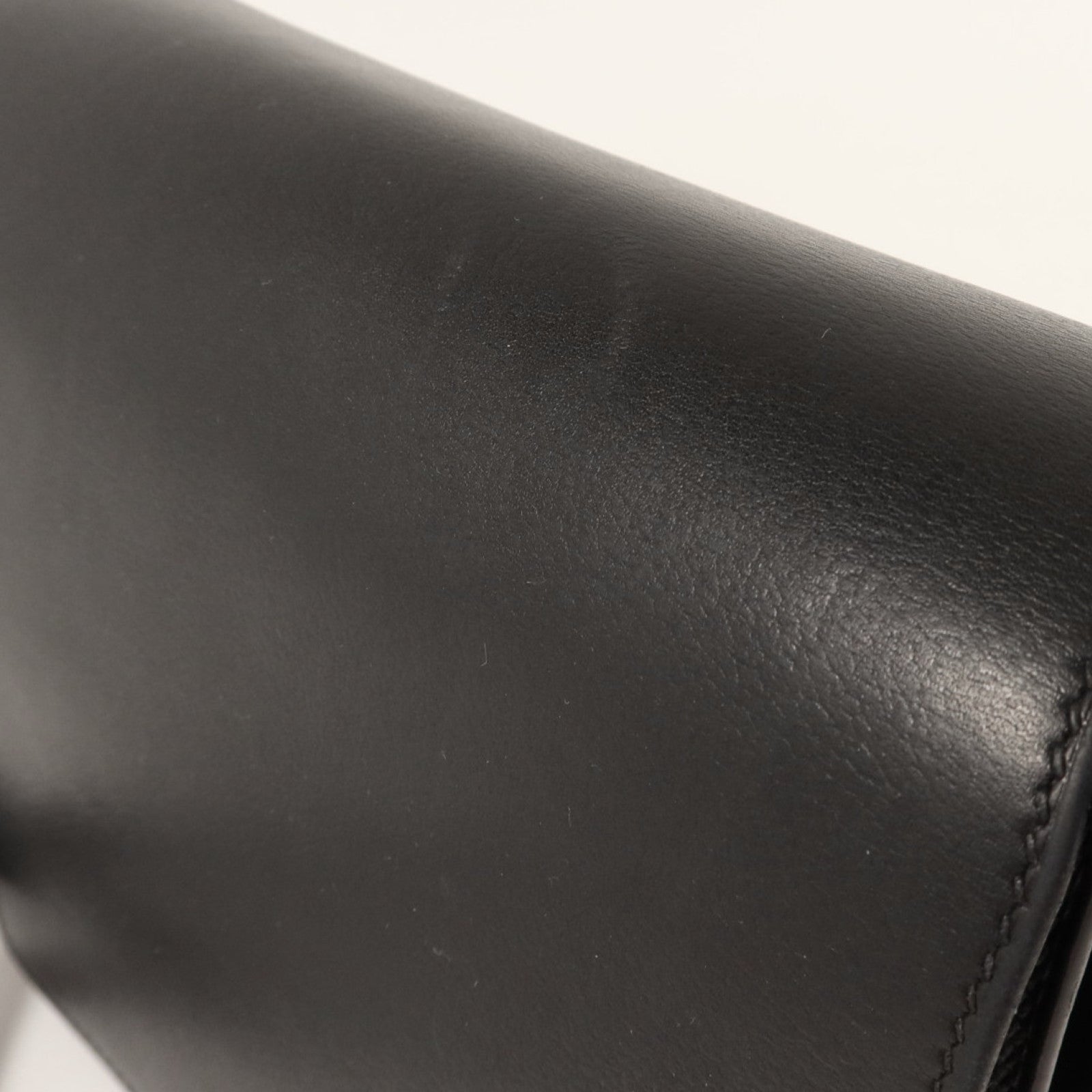 HERMES Evergrain皮革Mini Roulis金扣肩背袋Black