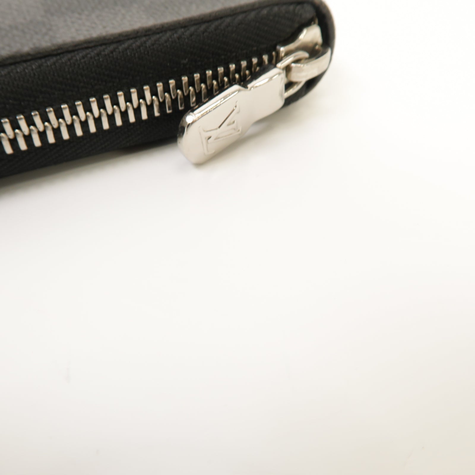 LOUIS VUITTON 【激減優惠】Damier Graphite Zippy Organizer銀扣長錢包黑色/灰色