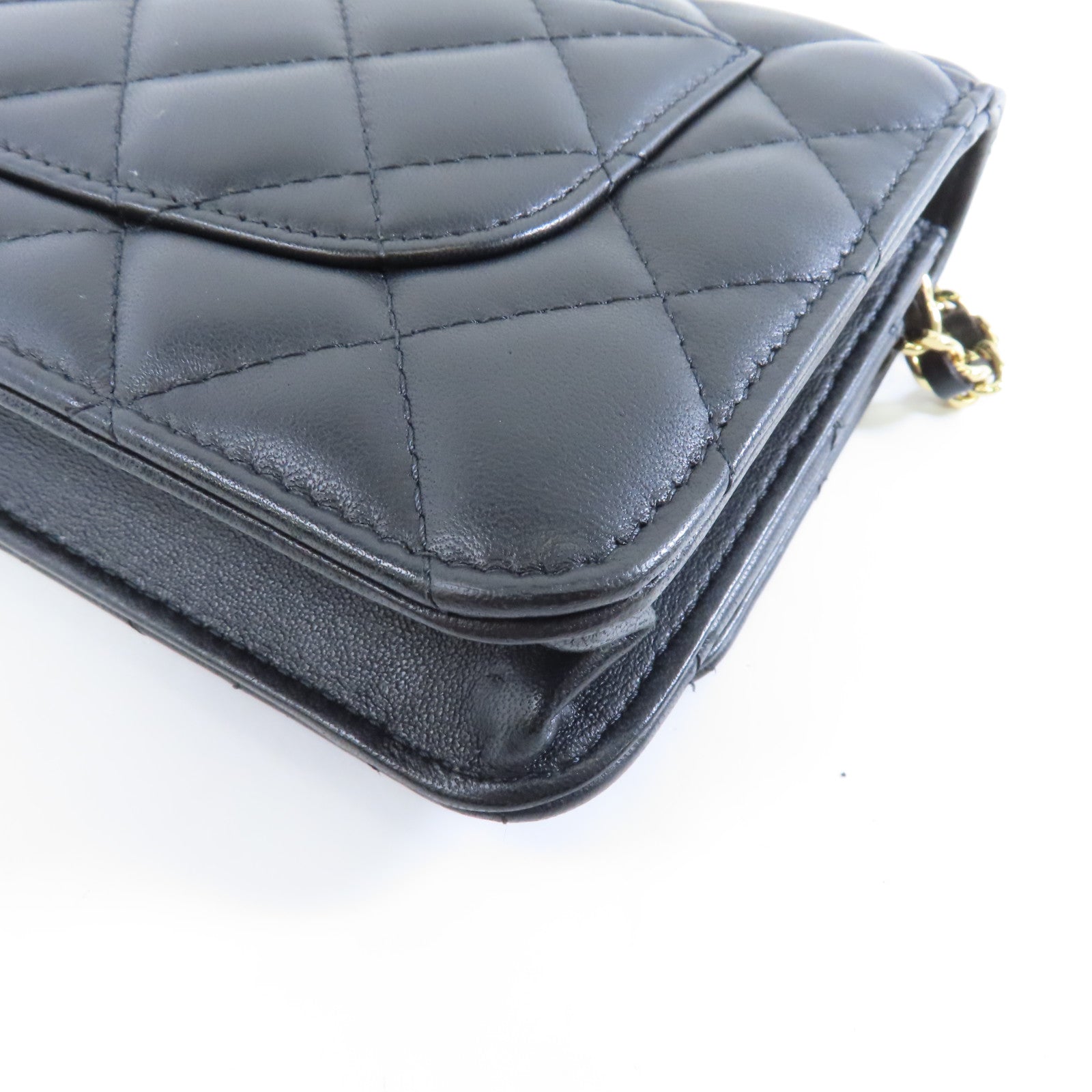 CHANEL 菱格羊皮皮革WOC Wallet On Chain Shoulder Bag金扣鏈帶肩背袋黑色
