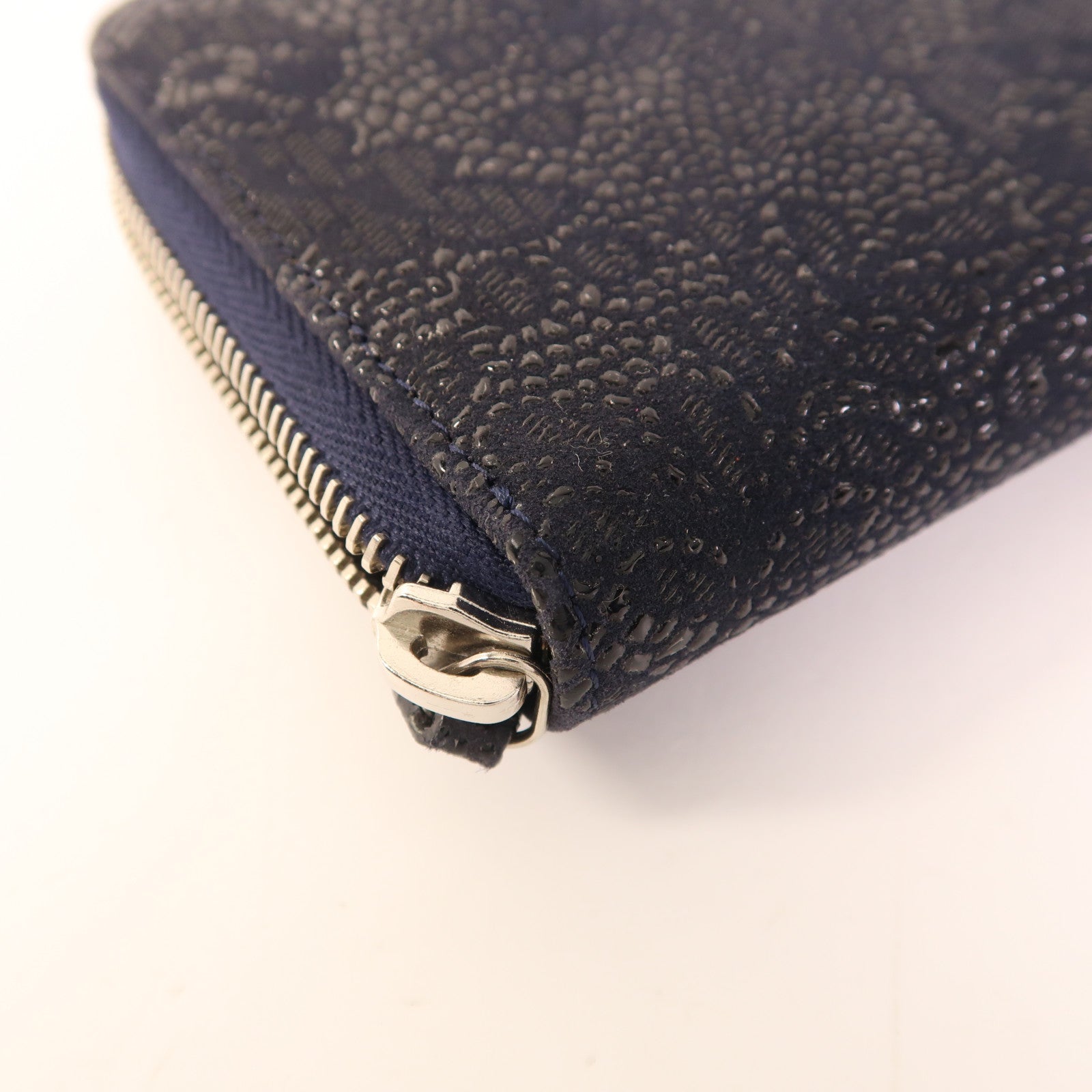 CHANEL 皮革Zipper Long Round Wallet銀扣長錢包