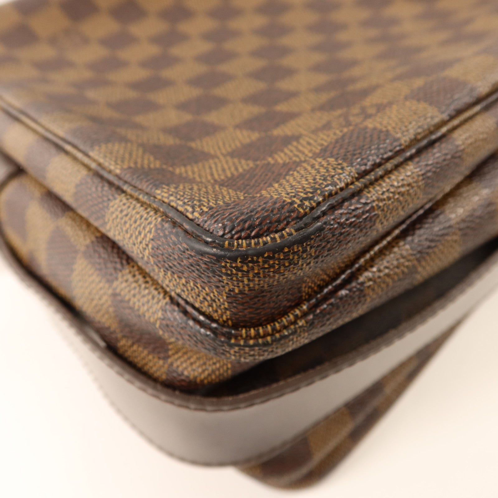 LOUIS VUITTON Damier Naviglio金扣肩背袋