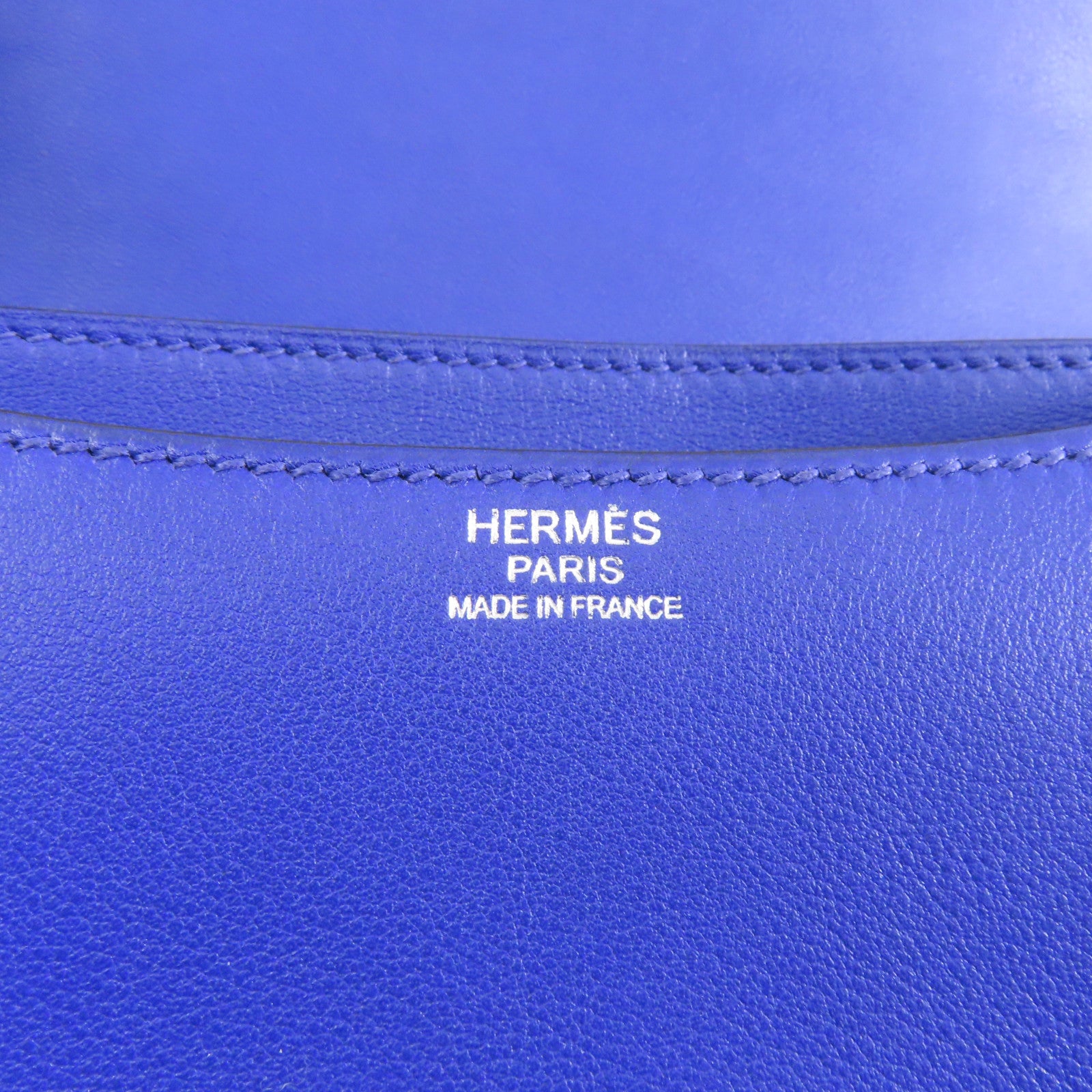 HERMES 【激減優惠】Swift皮革Constance 24銀扣肩背袋Bleu Electric/藍色
