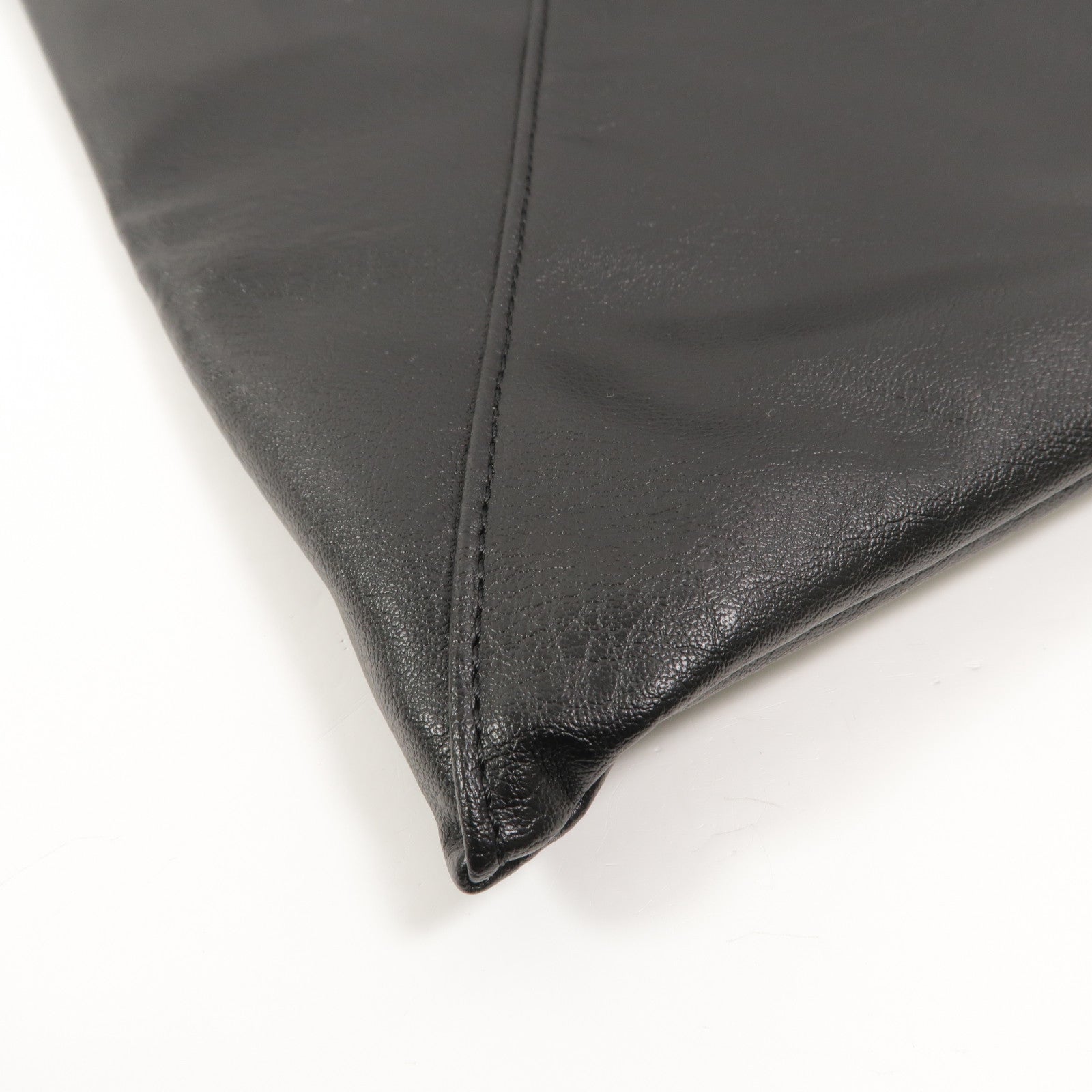 SELECTION 牛皮皮革MM6 Classic Japanese Bag Medium肩背袋