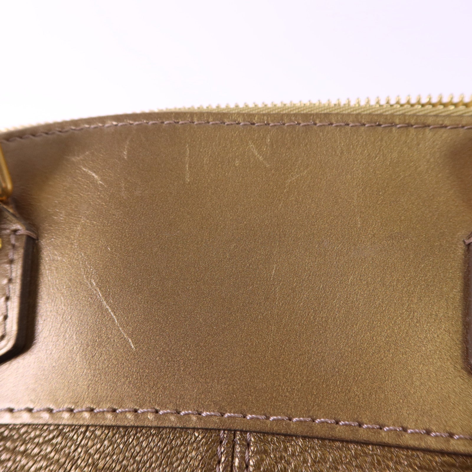 LOUIS VUITTON Suhali Lockit PM金扣手挽袋