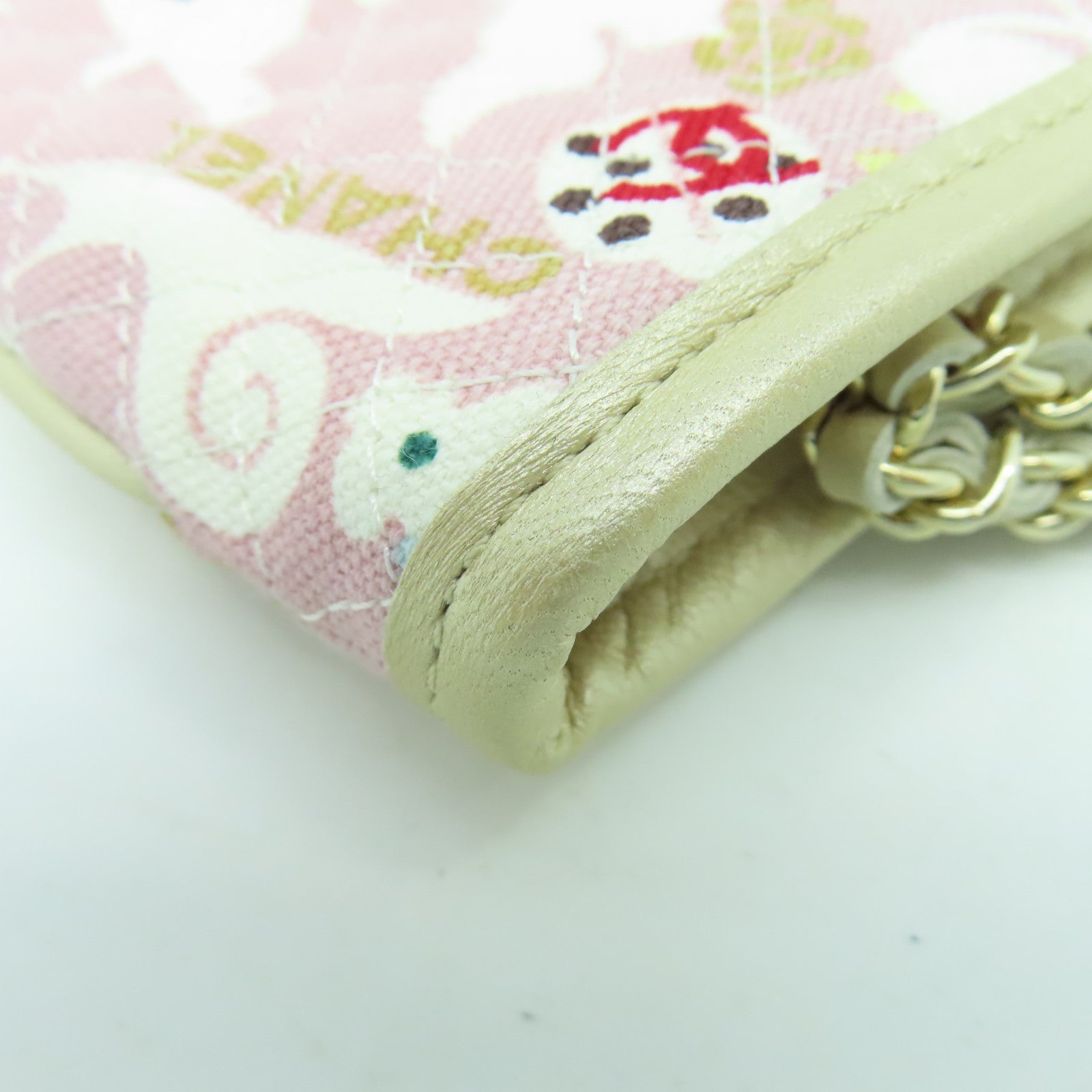 CHANEL 【清倉大減價】菱格帆布Clutch金扣手拿包粉紅色