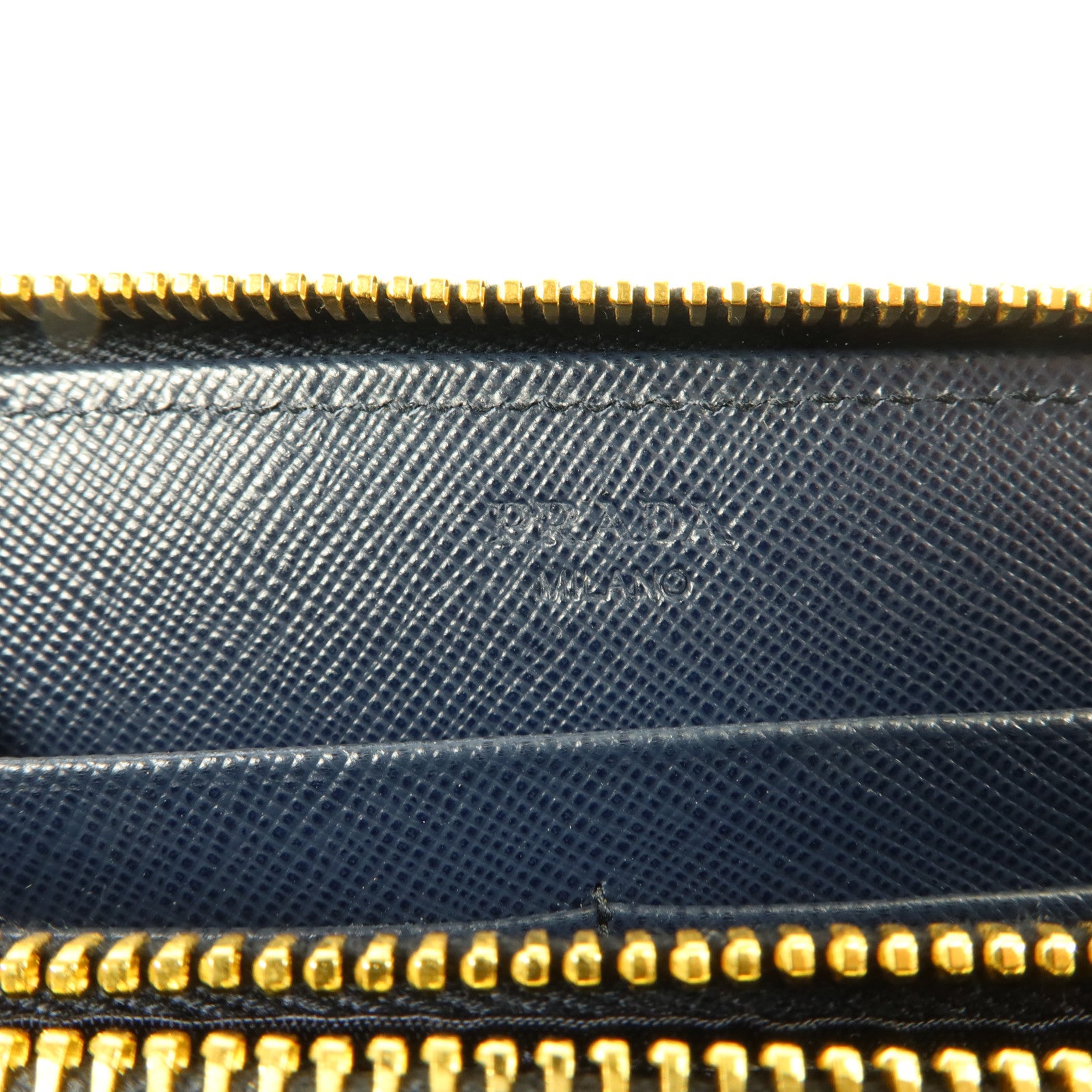PRADA Saffiano皮革Zipper Long Wallet金扣長錢包