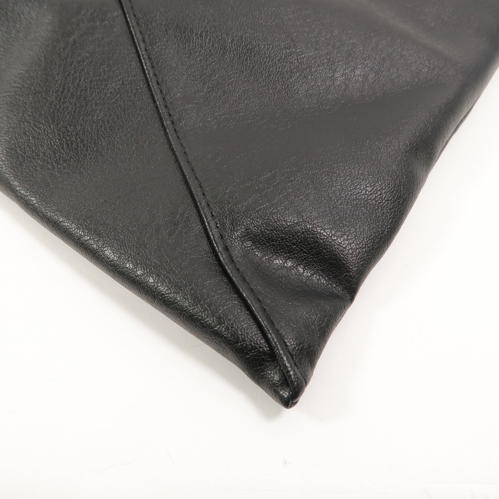 SELECTION 牛皮皮革MM6 Classic Japanese Bag Medium肩背袋