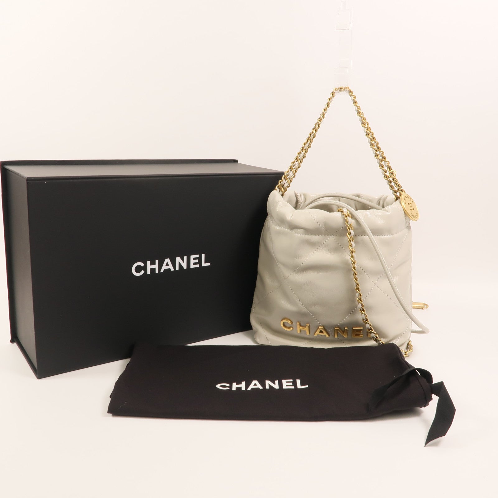 CHANEL 牛皮皮革Chanel 22 Mini鏈帶手挽肩背兩用袋