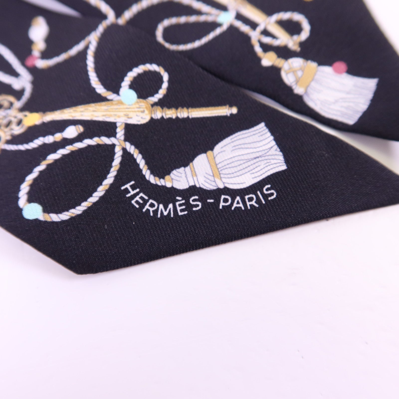 HERMES 絲質Twilly絲巾