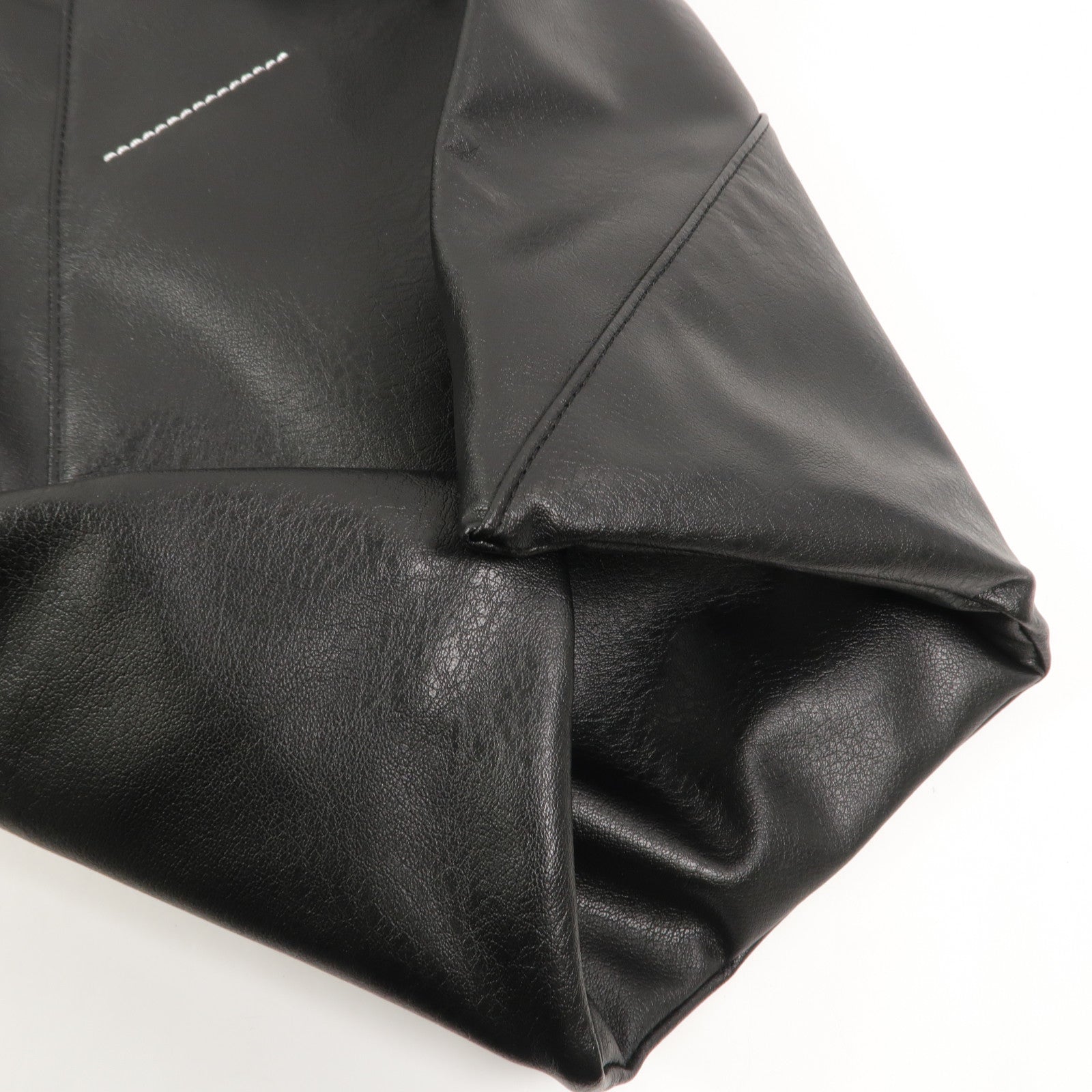SELECTION 牛皮皮革MM6 Classic Japanese Bag Medium肩背袋