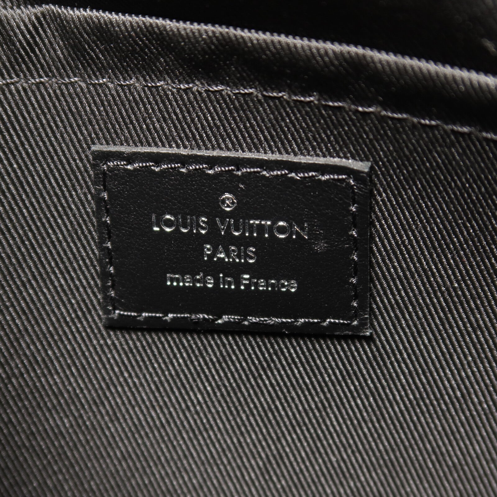 LOUIS VUITTON Monogram Eclipse City Keepall銀扣手挽肩背兩用袋
