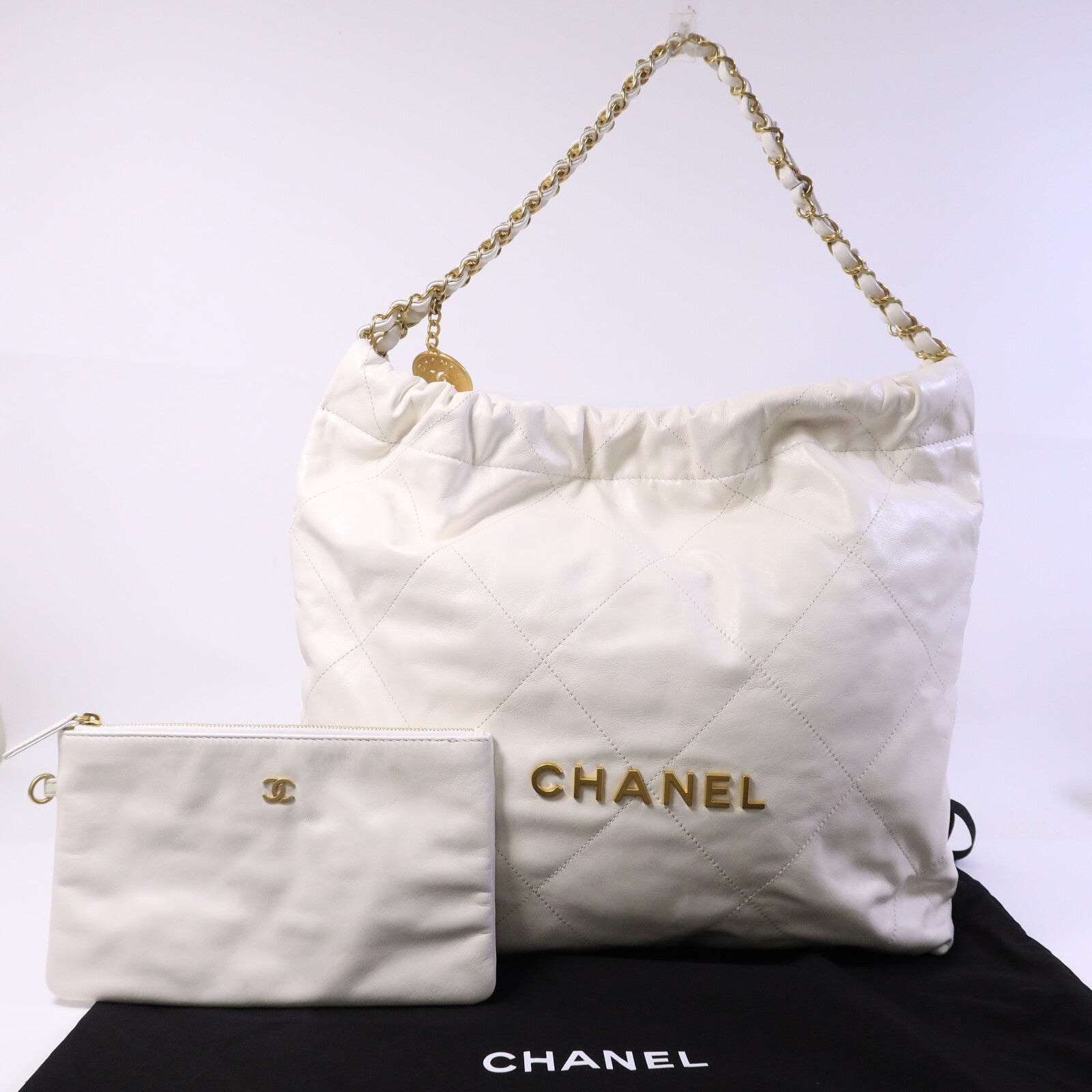 CHANEL 牛皮皮革Chanel 22鏈帶肩背袋