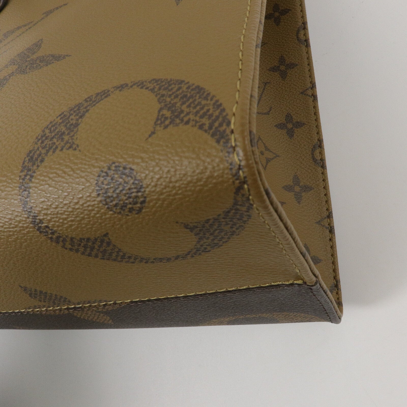 LOUIS VUITTON Monogram Giant On The Go MM手挽肩背兩用袋