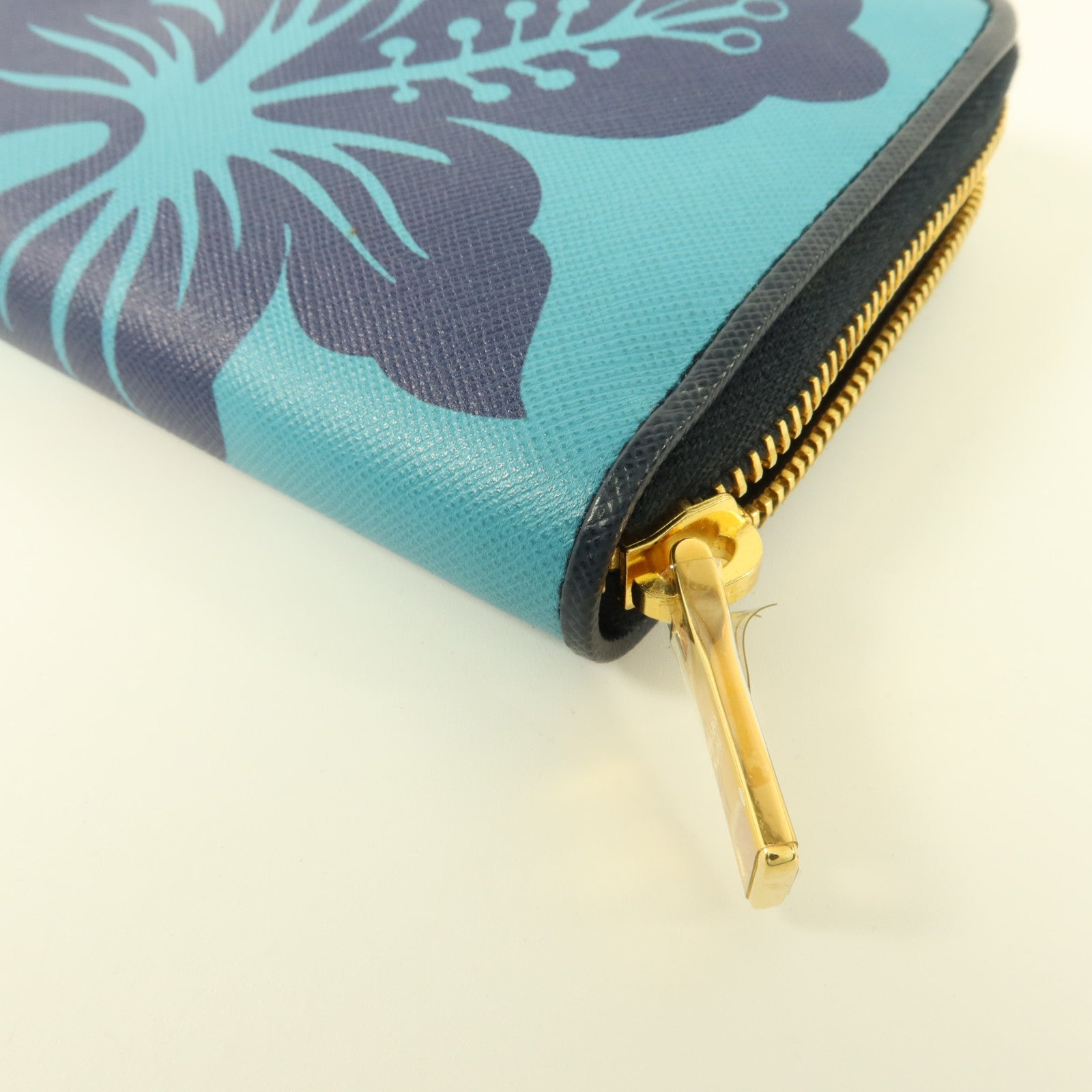 PRADA Saffiano皮革Zipper Long Wallet金扣長錢包