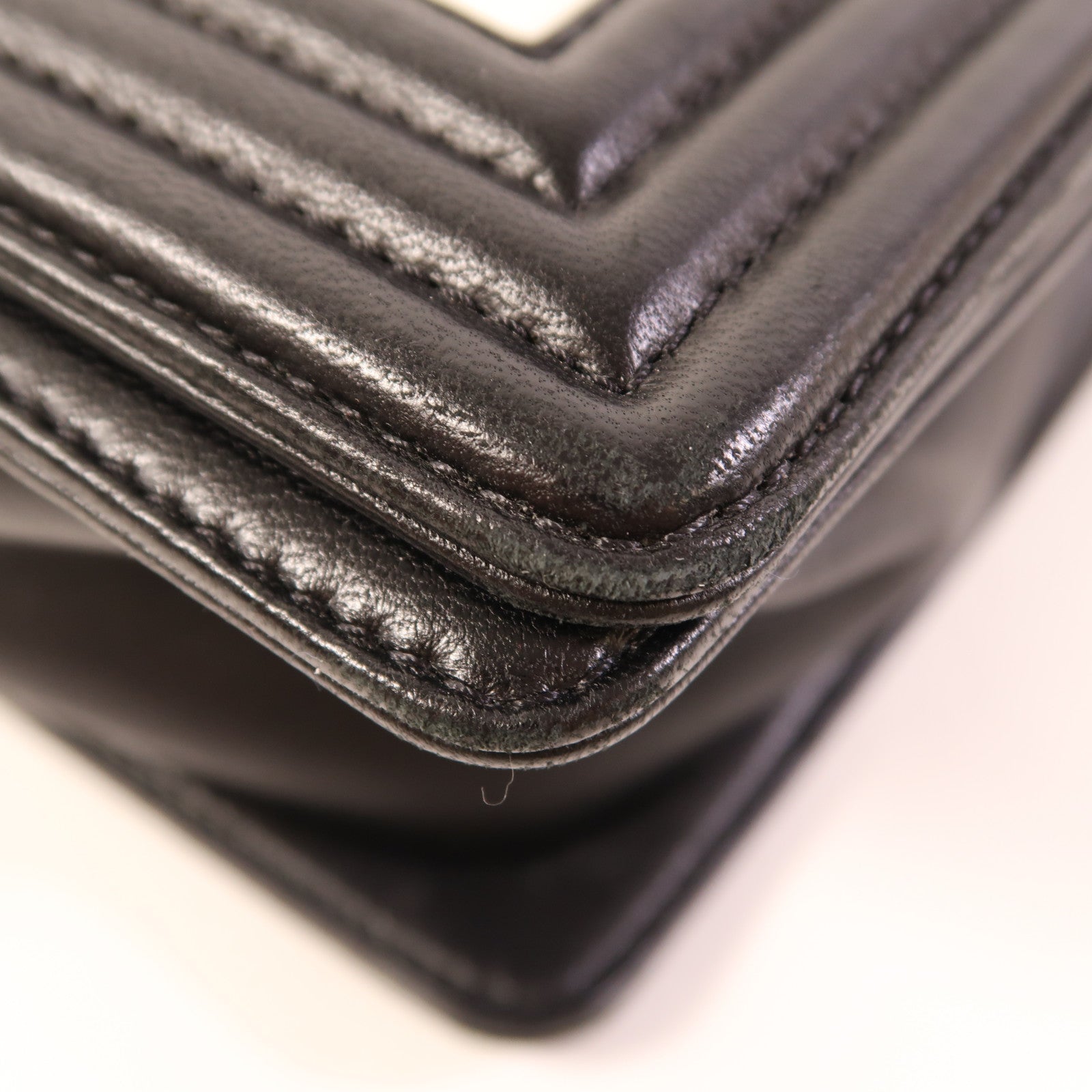 CHANEL CC GHW Boy 25 Chain Shoulder Bag Leather Black/Green