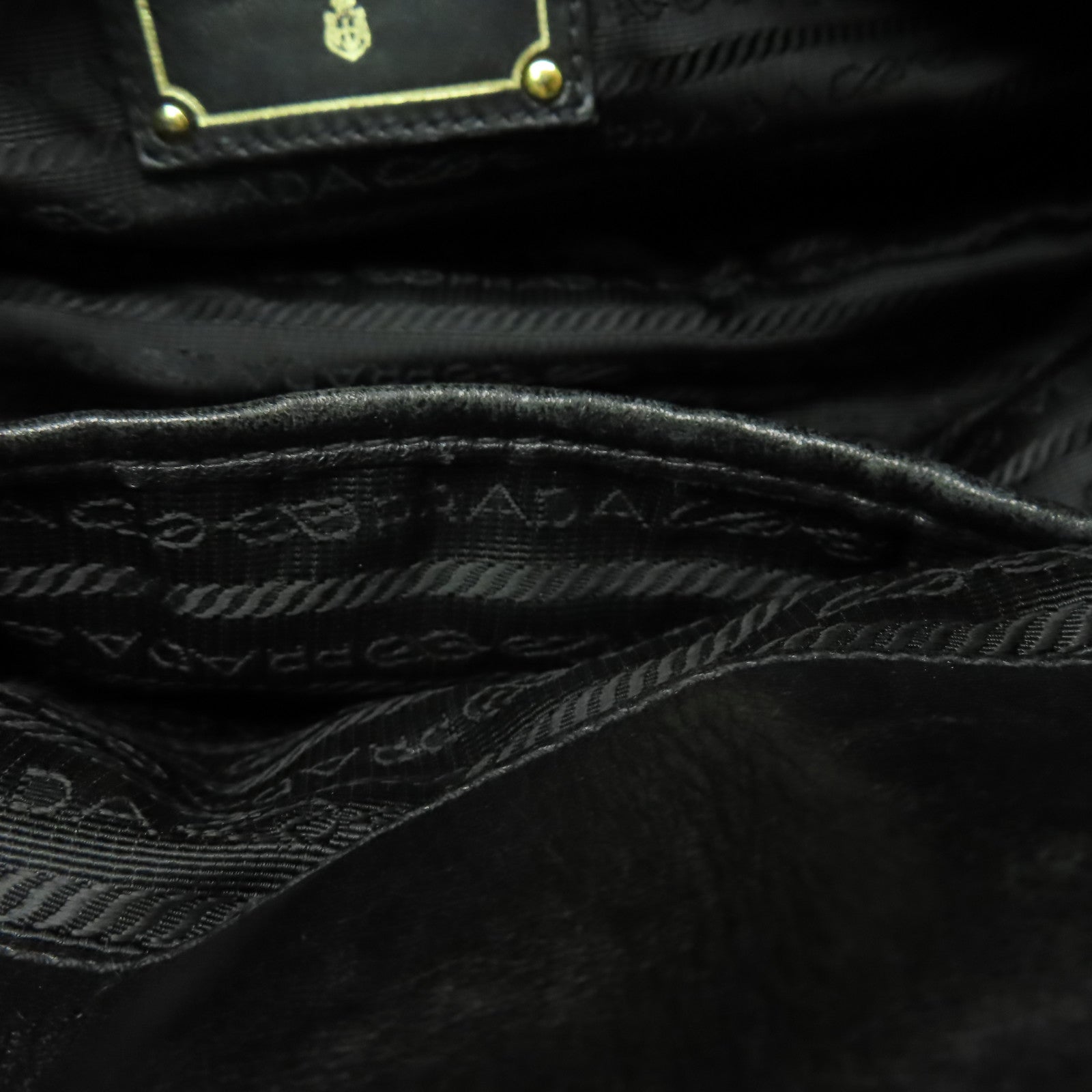 PRADA 牛皮皮革2 Way Shoulder金扣手挽肩背兩用袋黑色