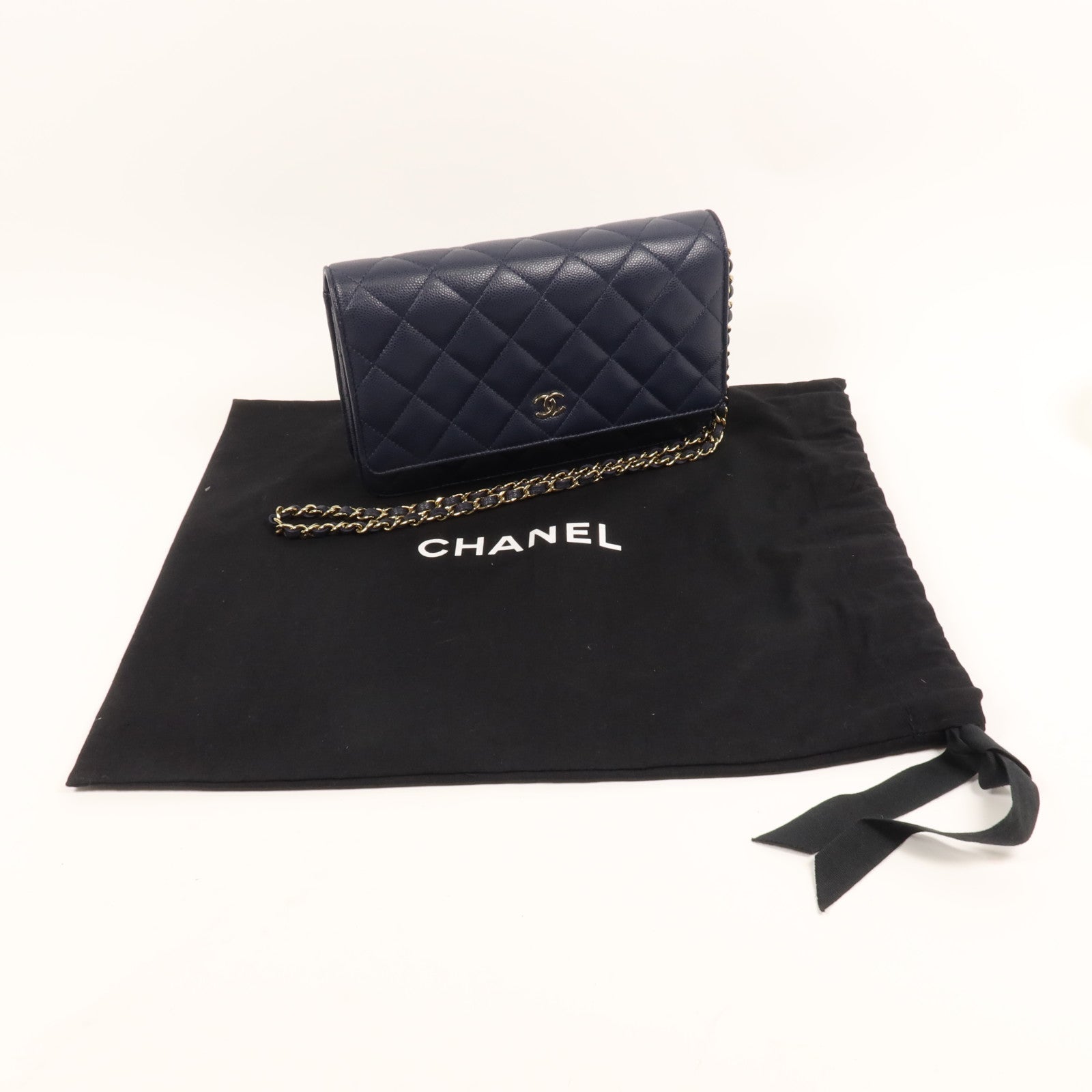 CHANEL 牛皮皮革WOC Wallet On Chain金扣鏈帶肩背袋