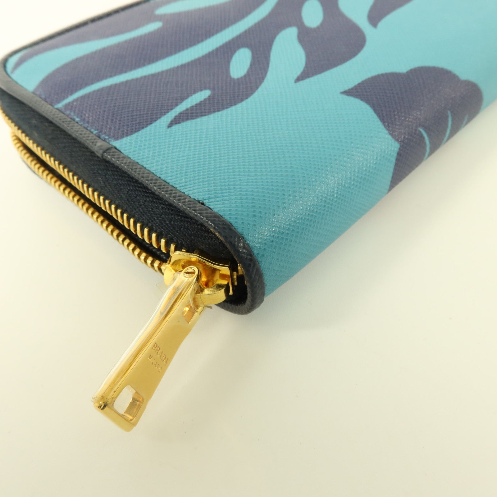 PRADA Saffiano皮革Zipper Long Wallet金扣長錢包
