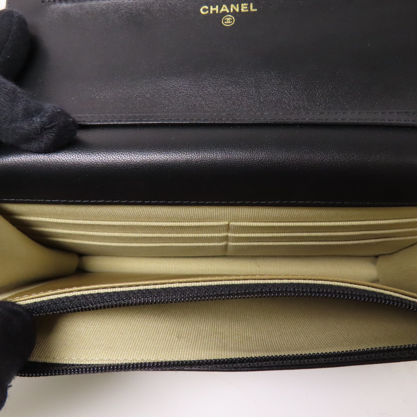 CHANEL 羊皮皮革Wallet On Chain金扣鏈帶肩背袋