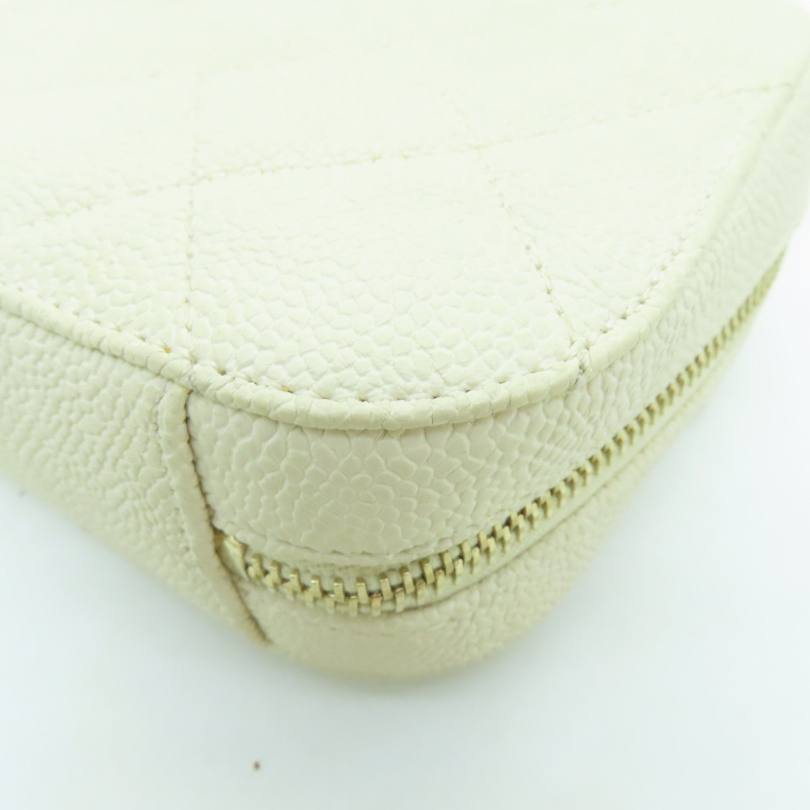 CHANEL 【激減優惠】菱格Caviar皮革Waist Bag金扣腰包白色
