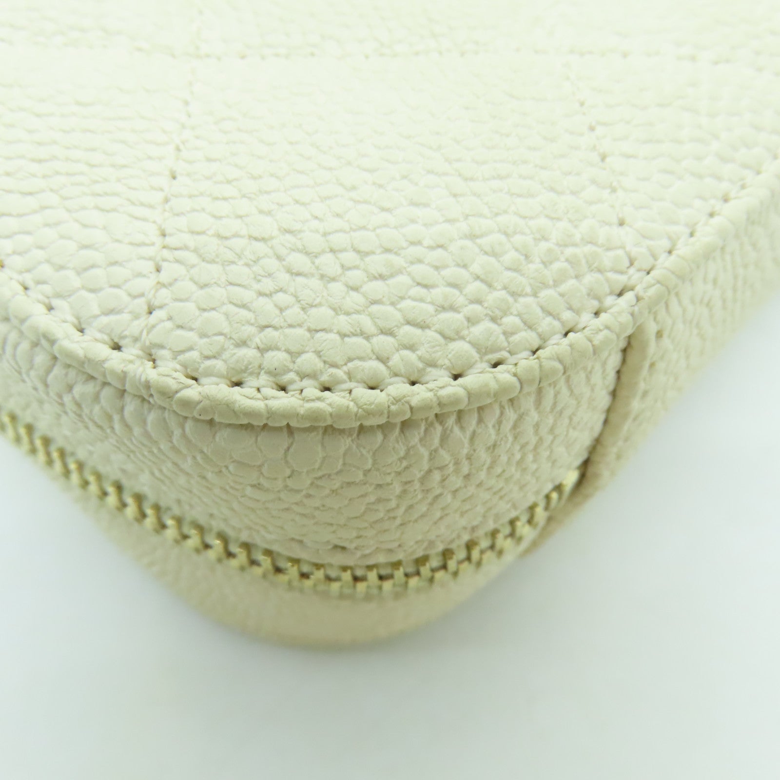 CHANEL 【激減優惠】菱格Caviar皮革Waist Bag金扣腰包白色