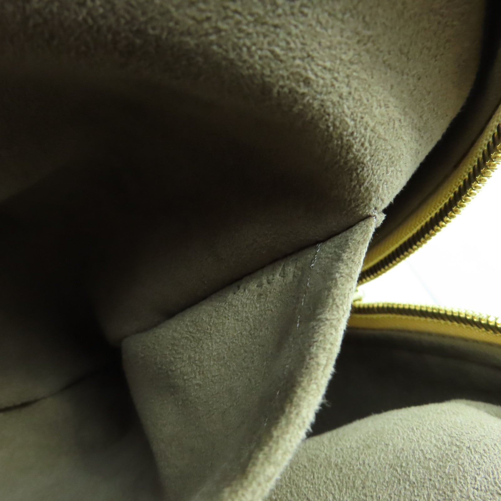 LOUIS VUITTON 【激減優惠】Monogram Multicolore Priscilla金扣手挽袋黑色