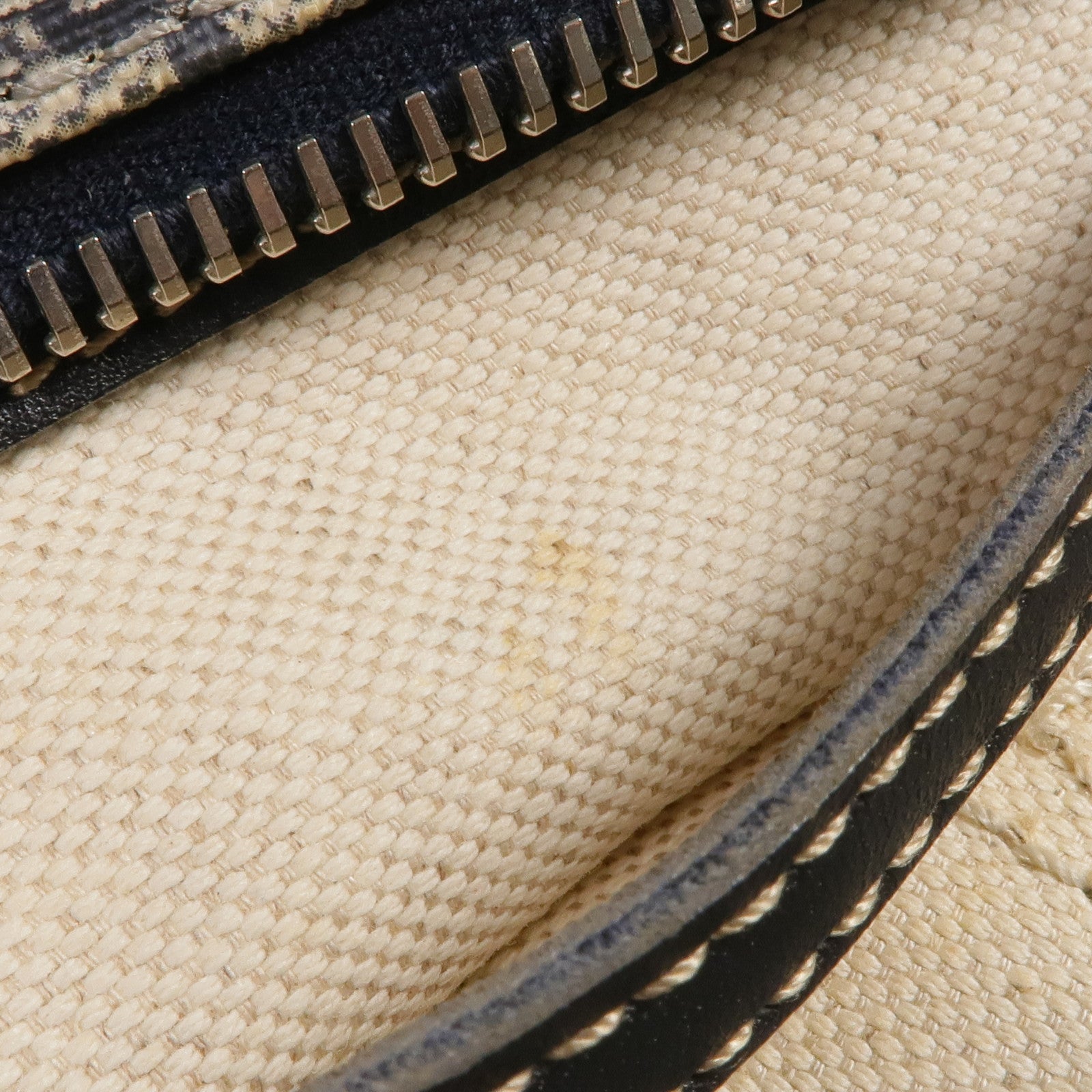 GUCCI 塗層帆布Shoulder Tote銀扣肩背袋/手挽袋