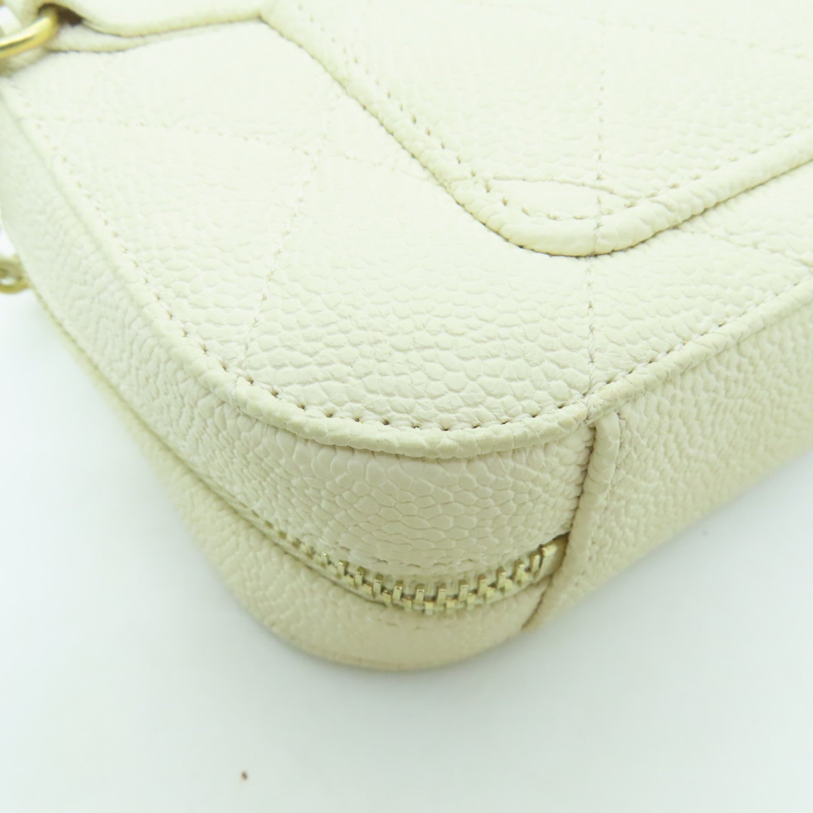 CHANEL 【激減優惠】菱格Caviar皮革Waist Bag金扣腰包白色