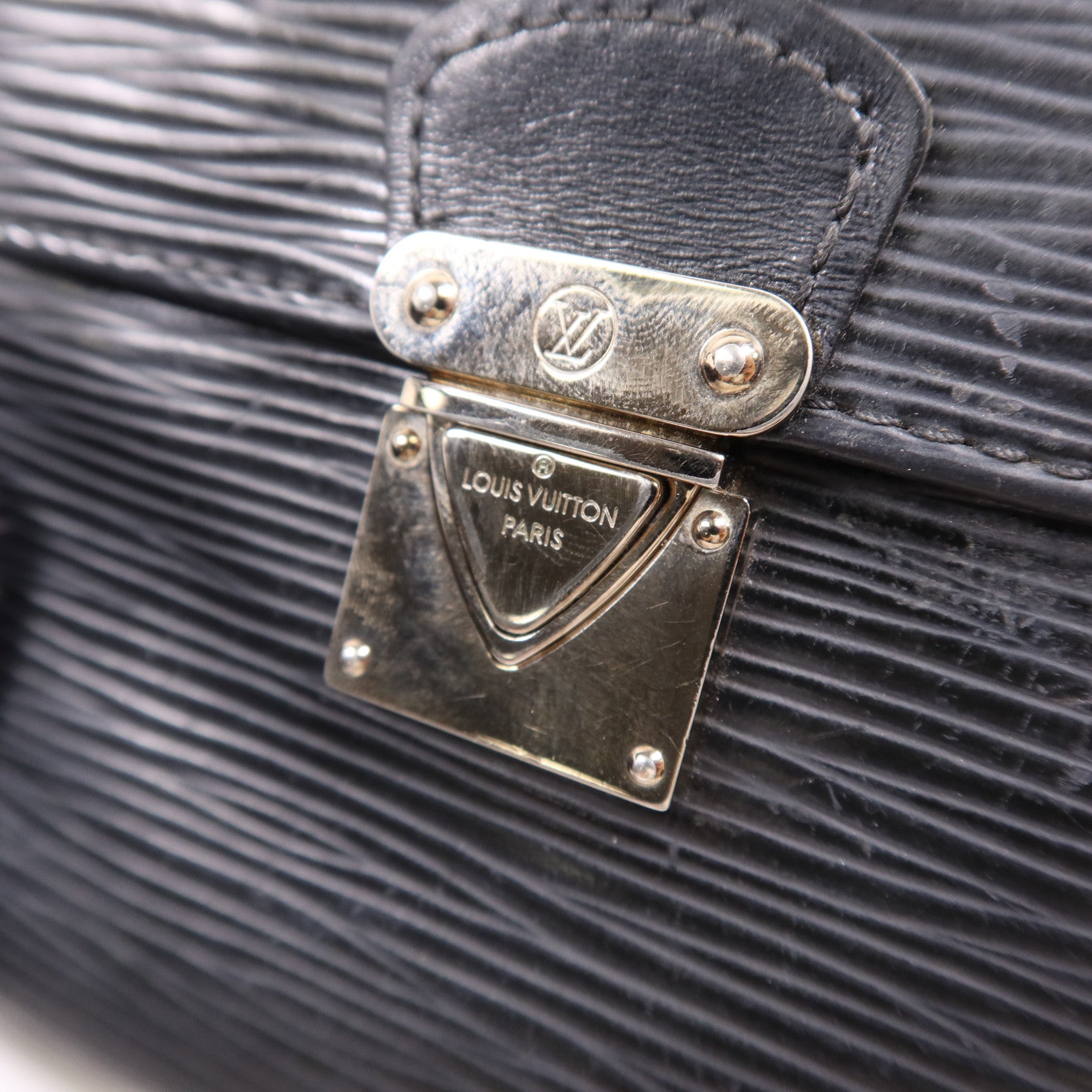 LOUIS VUITTON Epi Portefeuille Koala銀扣錢包