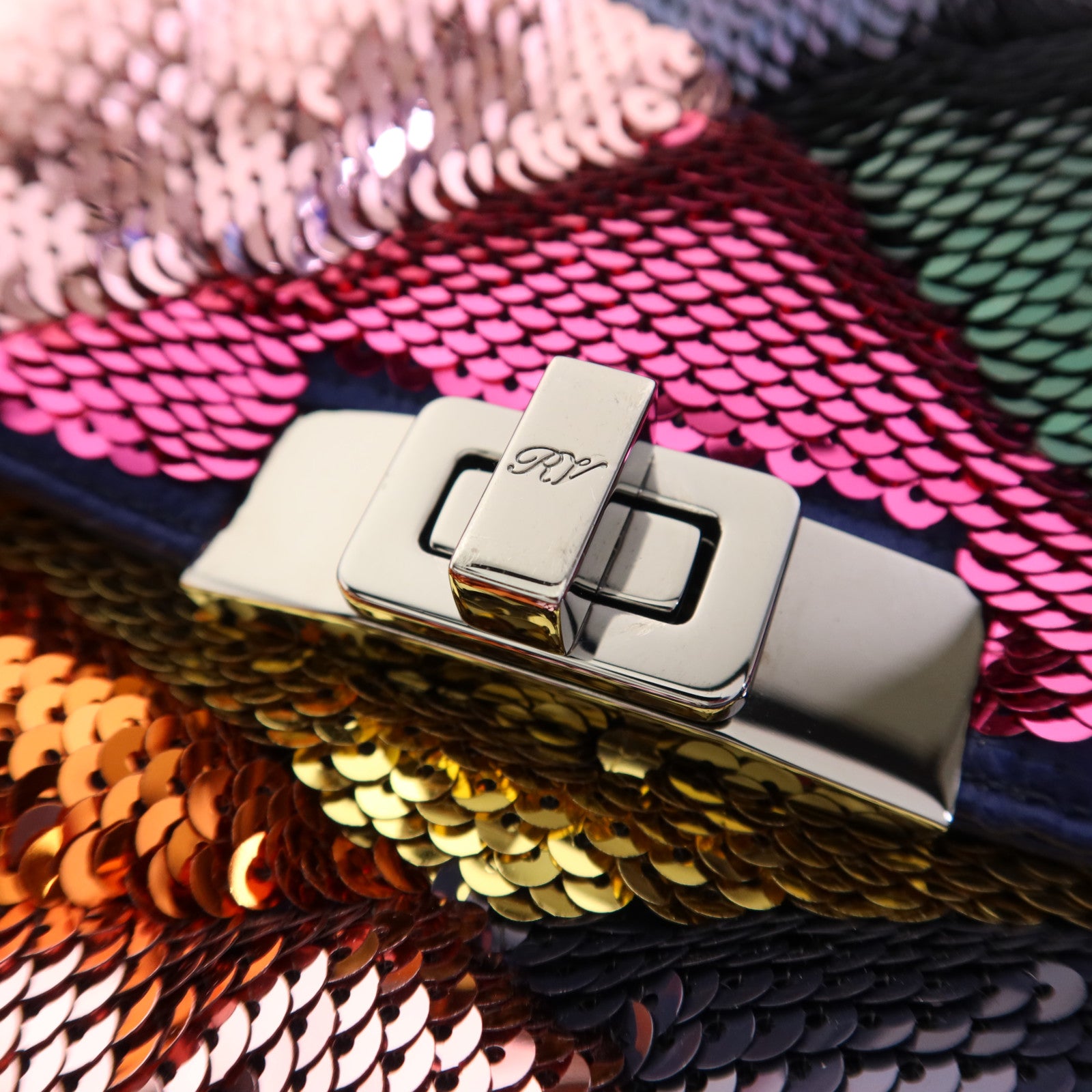 SELECTION 珠片Rover Vivian Chain Shoulder銀扣鏈帶肩背袋