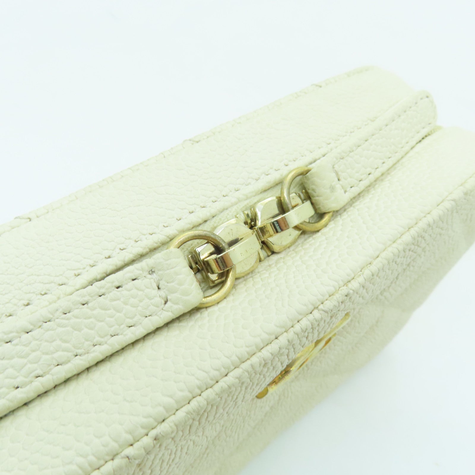 CHANEL 【激減優惠】菱格Caviar皮革Waist Bag金扣腰包白色