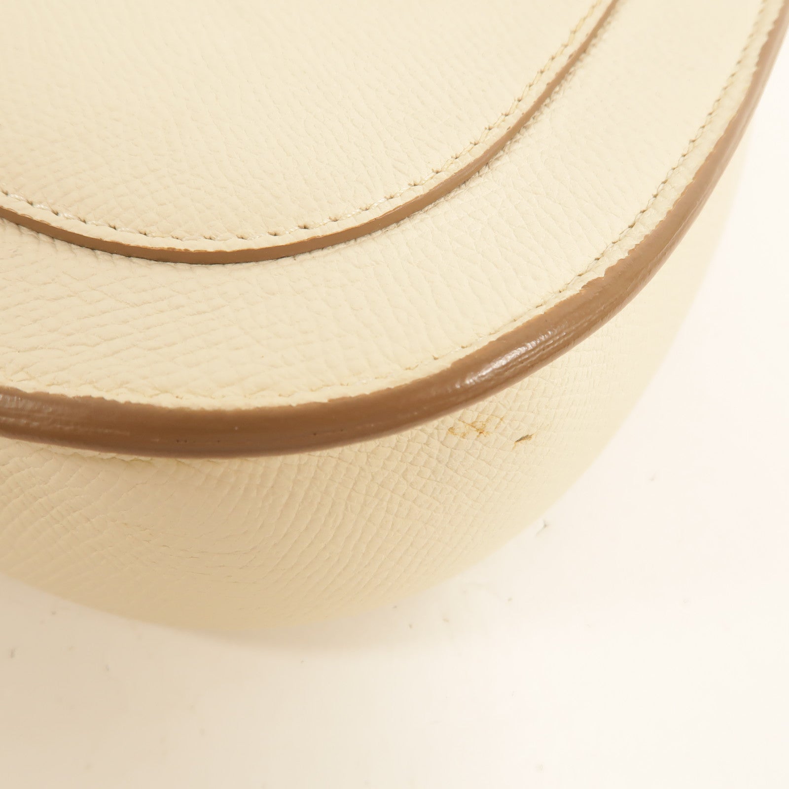CELINE 牛皮皮革Trotteur Small肩背袋