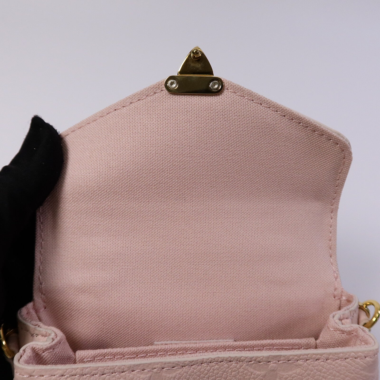 LOUIS VUITTON Monogram Empreinte Micro Metis鏈帶肩背袋