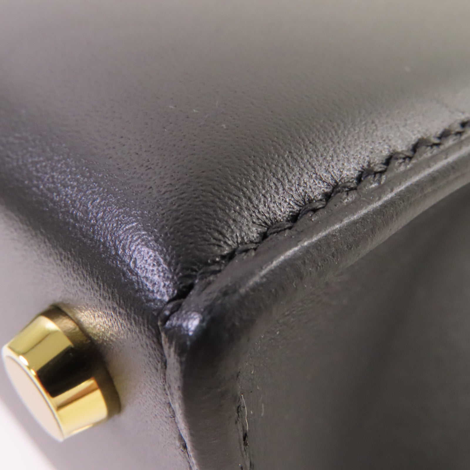 HERMES 【激減優惠】Swift皮革Verrou 23 Shoulder Bag金扣肩背袋Noir/黑色