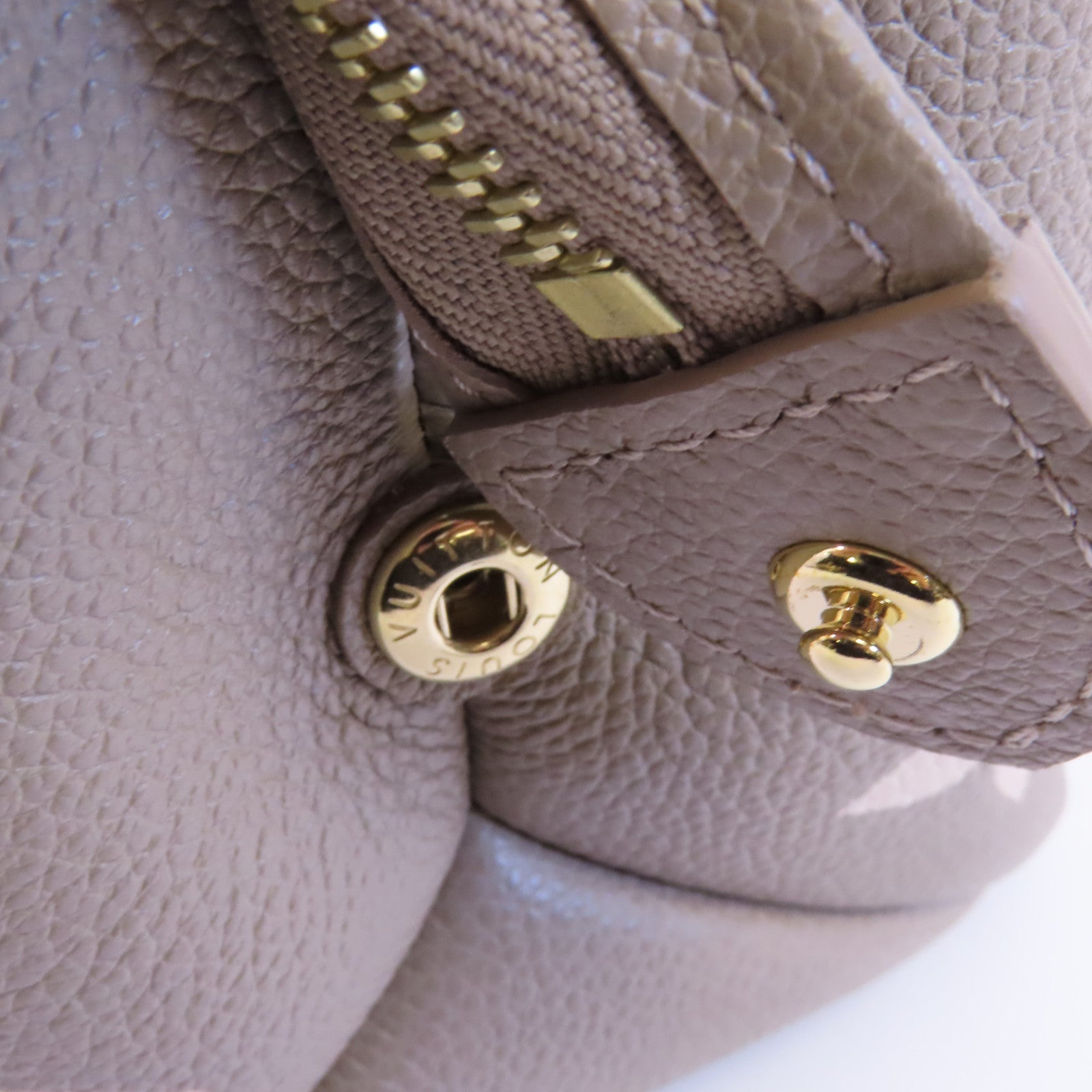 LOUIS VUITTON Monogram Empreinte Petit Palais PM金扣手挽肩背兩用袋